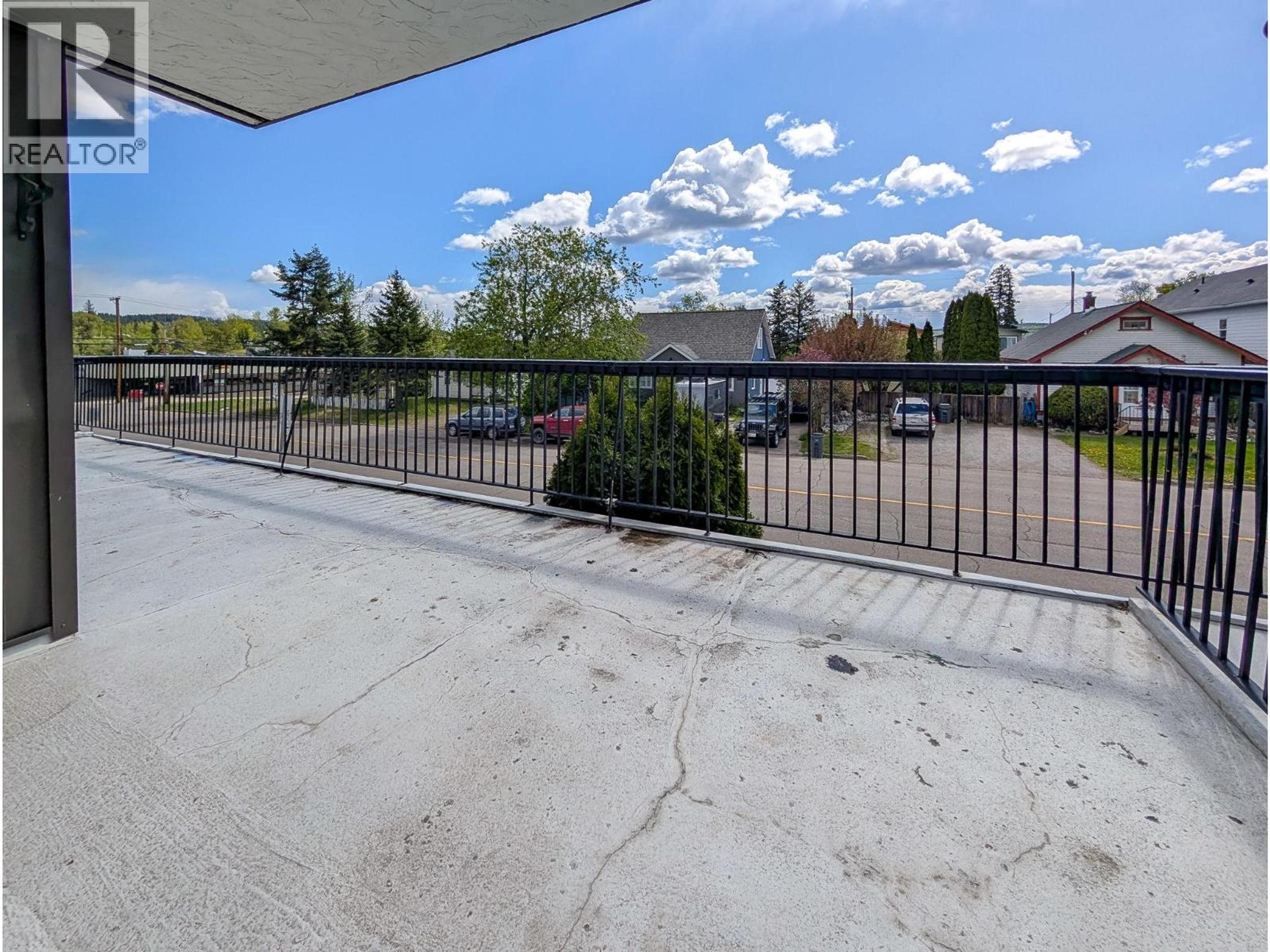 1654 10TH AVENUE - 17