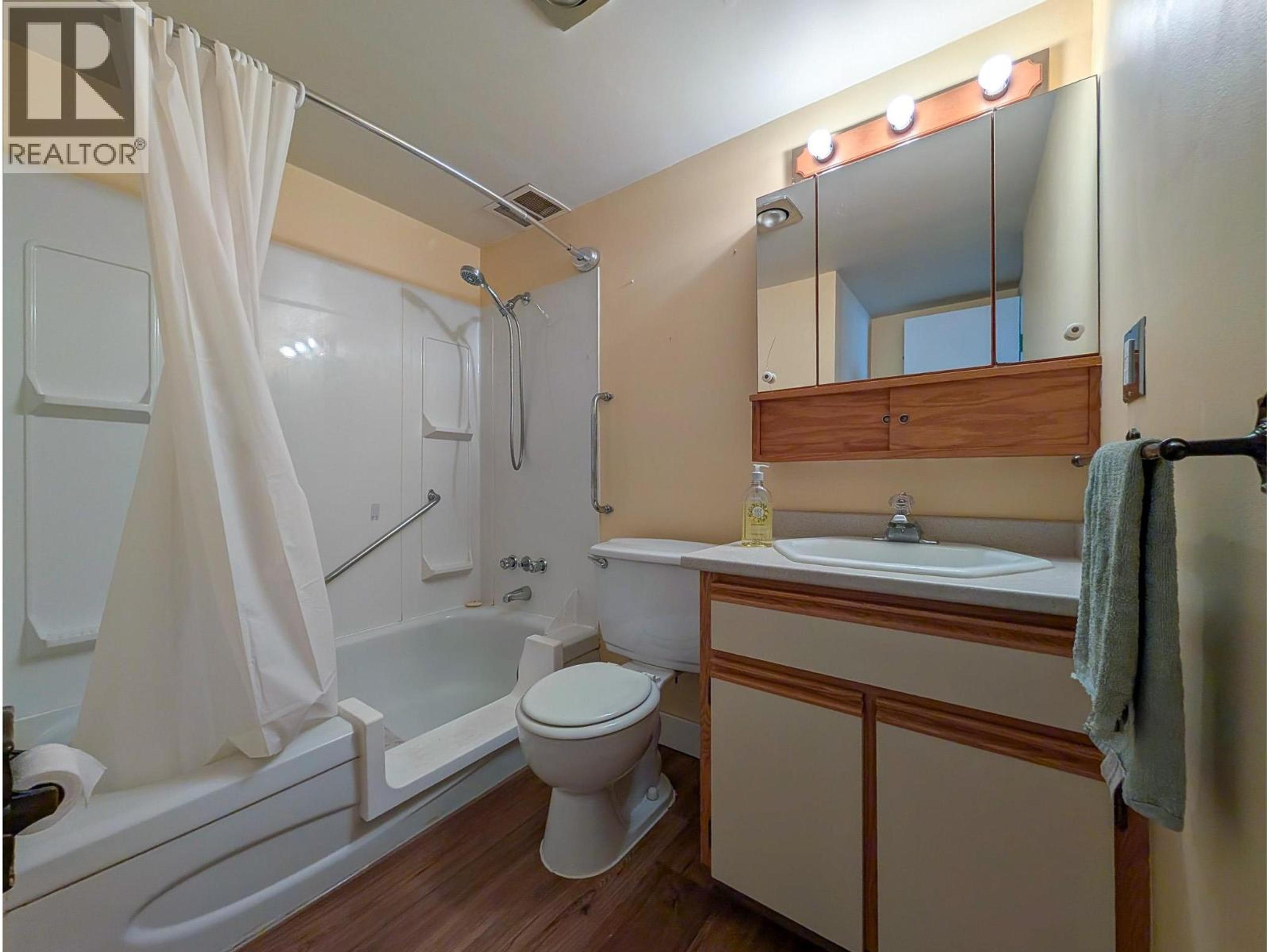 1654 10TH AVENUE - 19