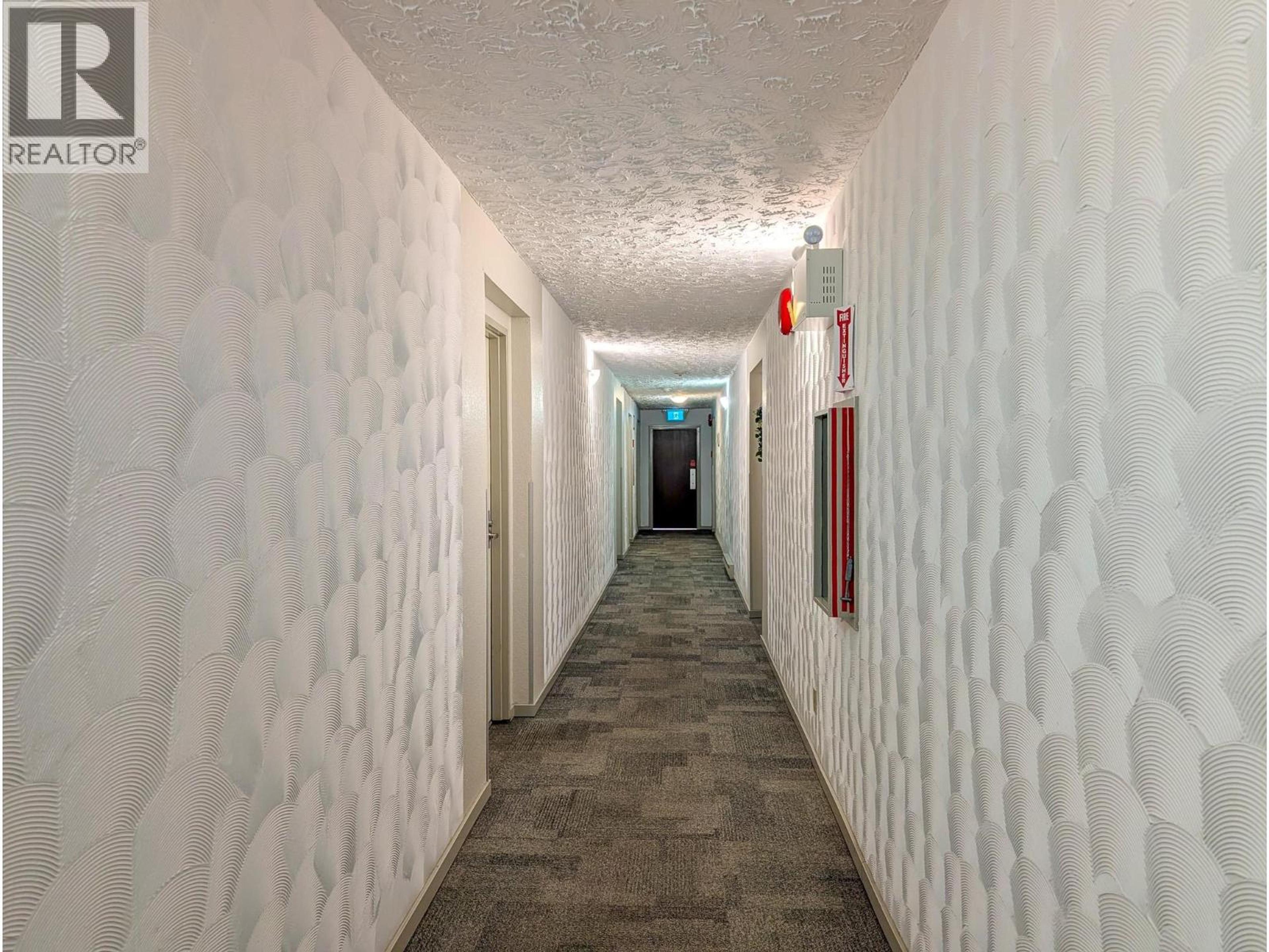 1654 10TH AVENUE - 23