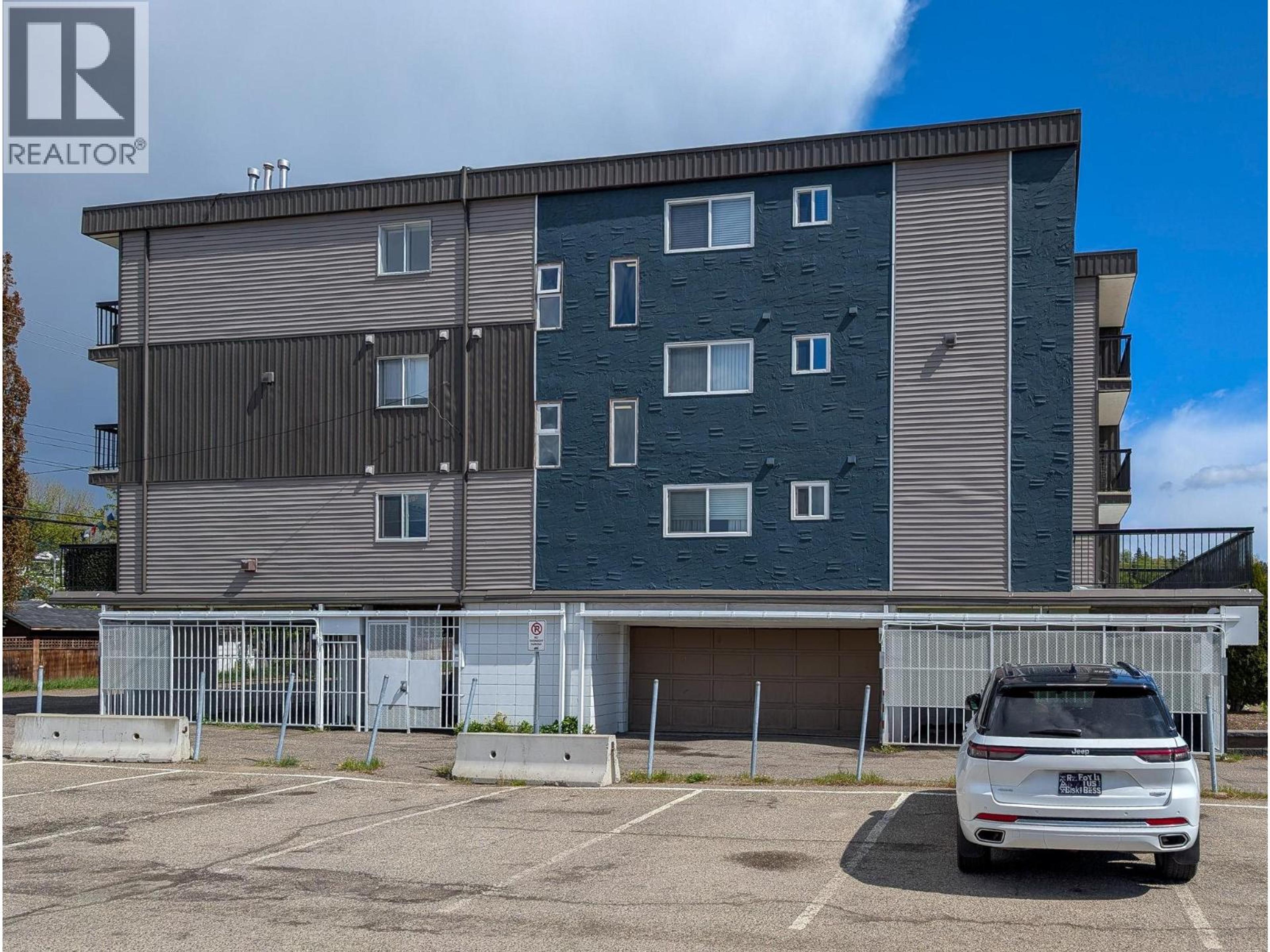 1654 10TH AVENUE - 4