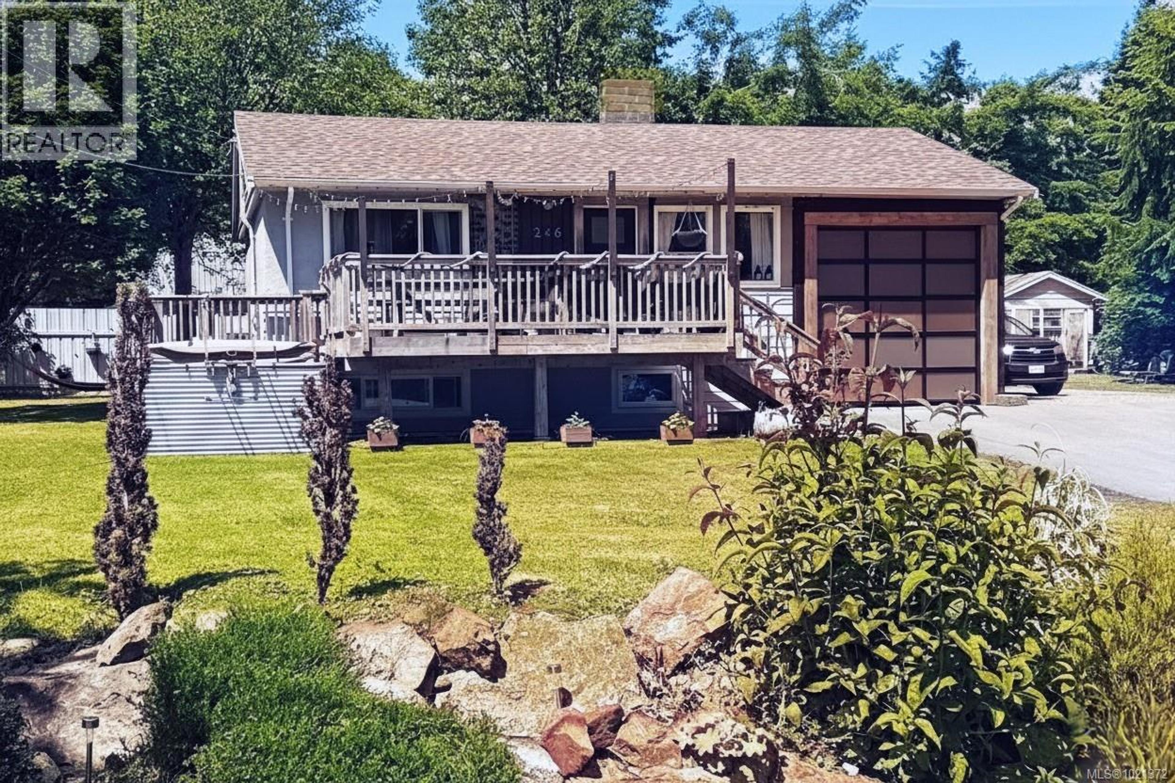 246 LEE ST - Main Image