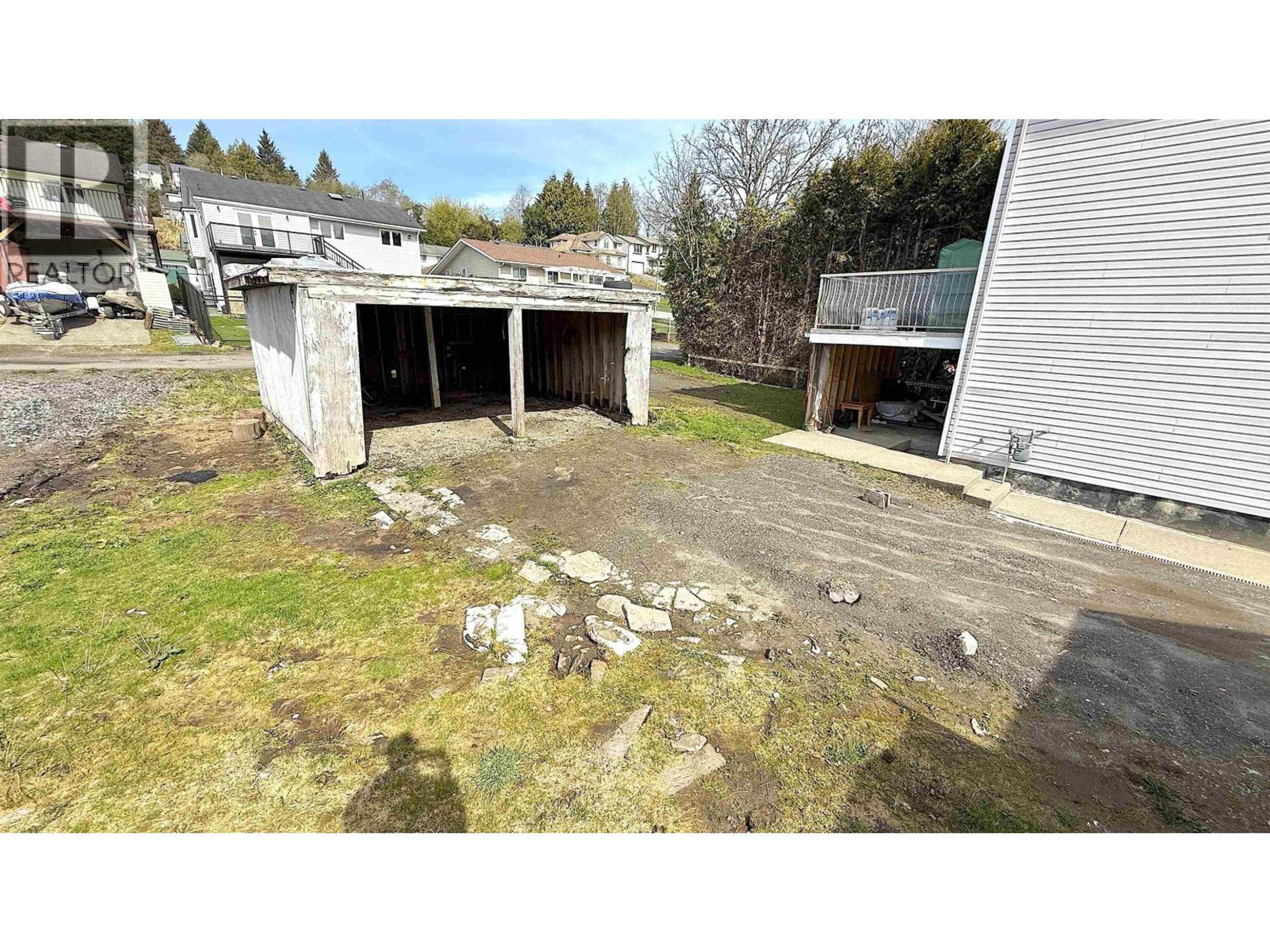 1333 E 8TH AVENUE - 27