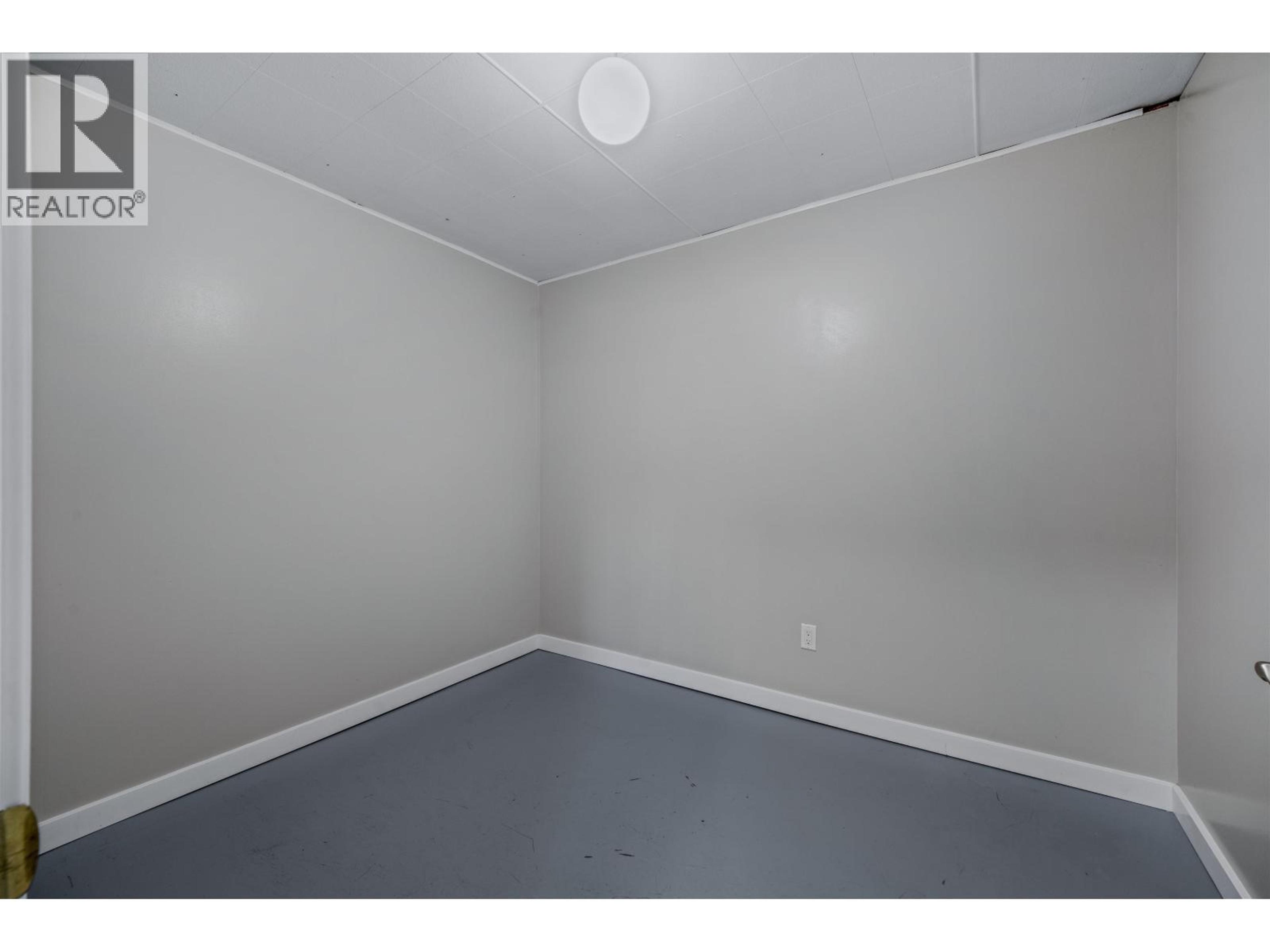 6151 POPLAR PLACE - 13