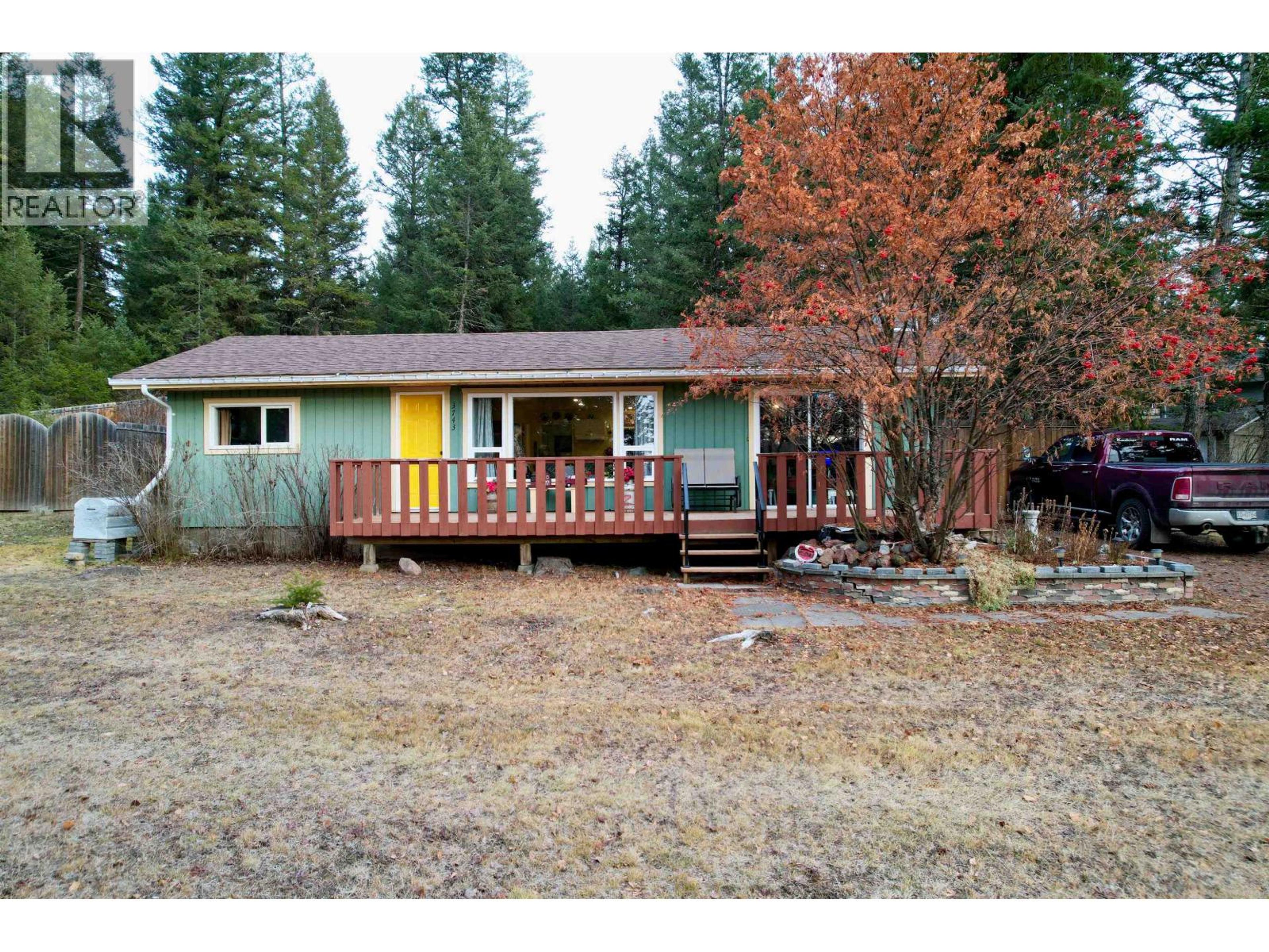 3743 EMERALD CRESCENT - 7