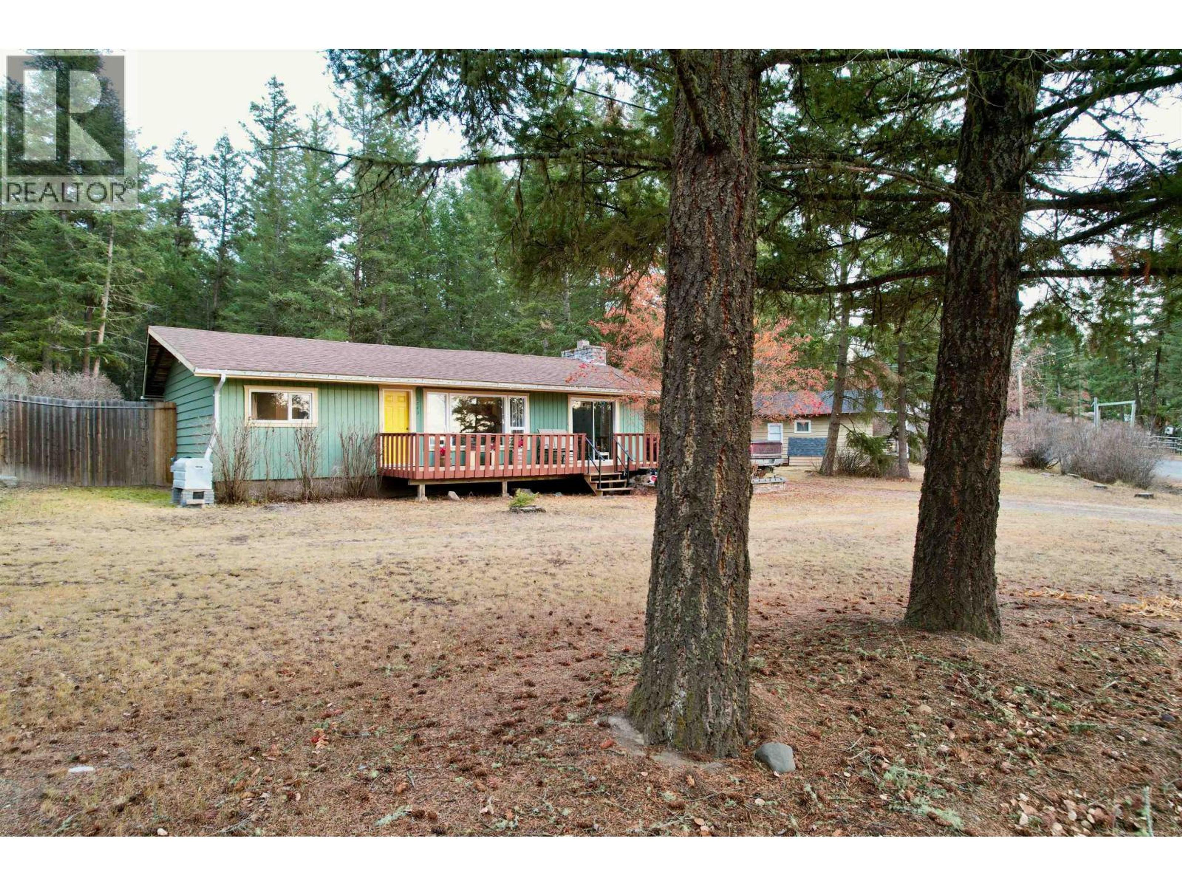 3743 EMERALD CRESCENT - 6