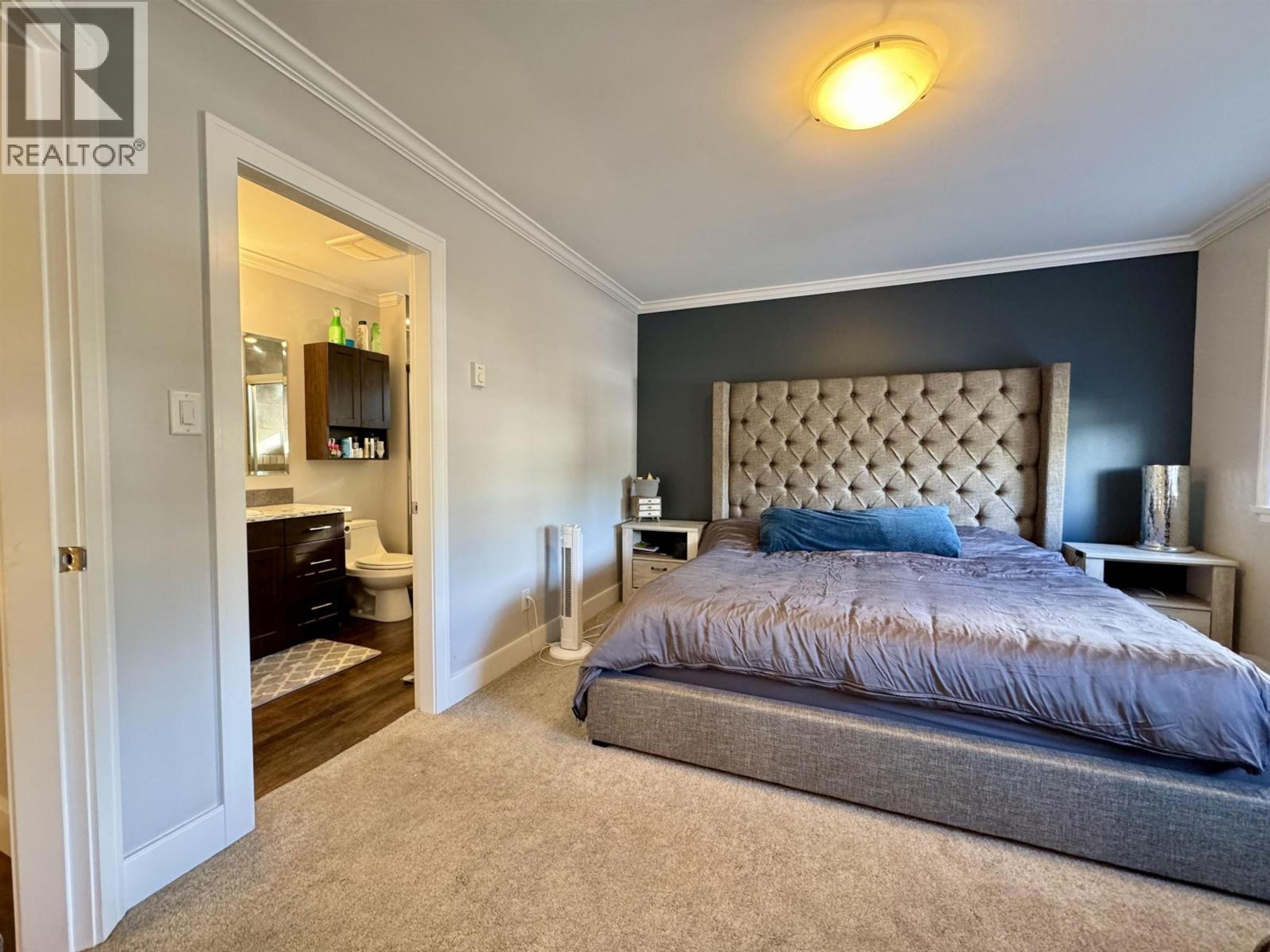 1005 EDWARD AVENUE - 26