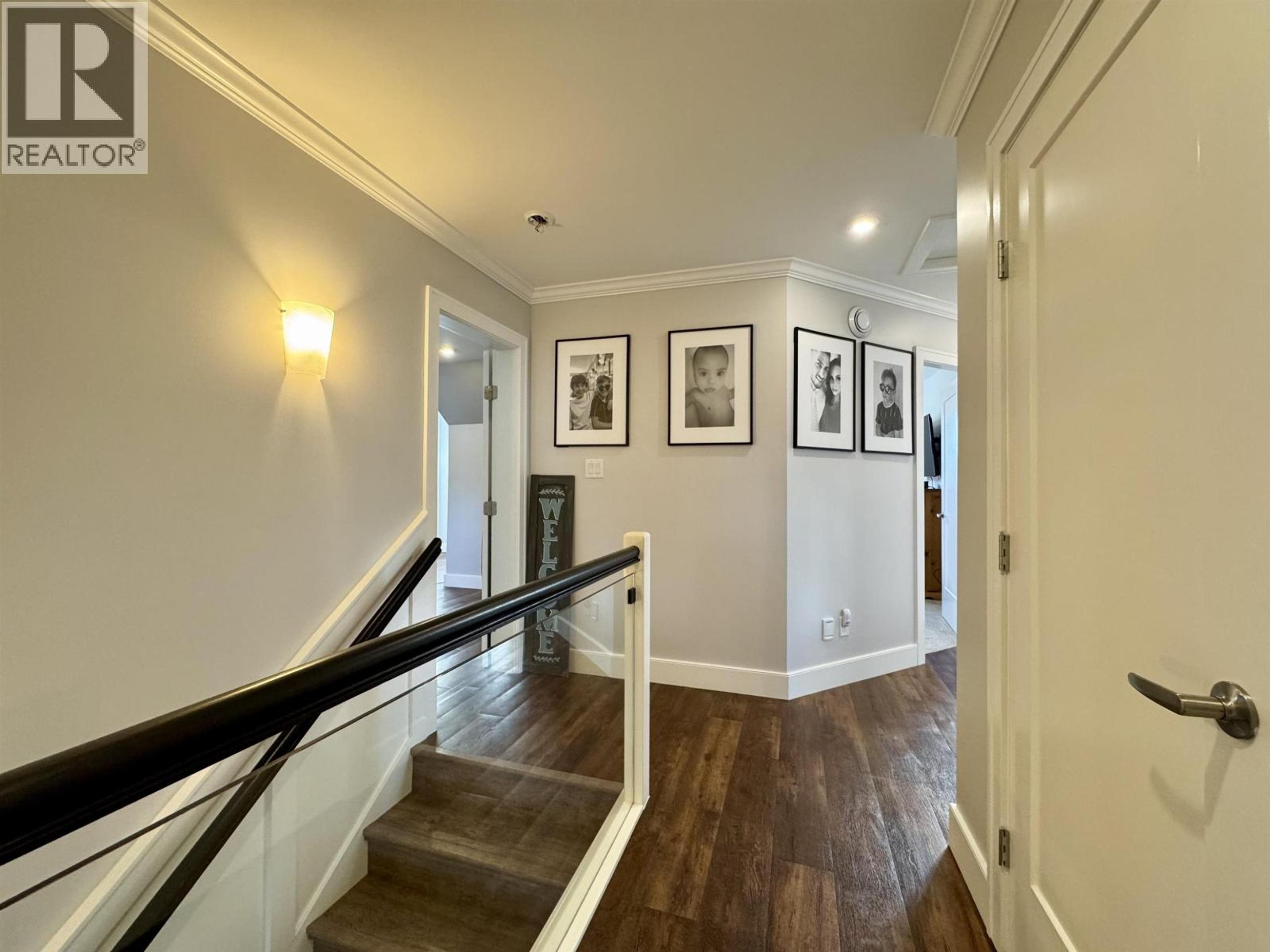 1005 EDWARD AVENUE - 24