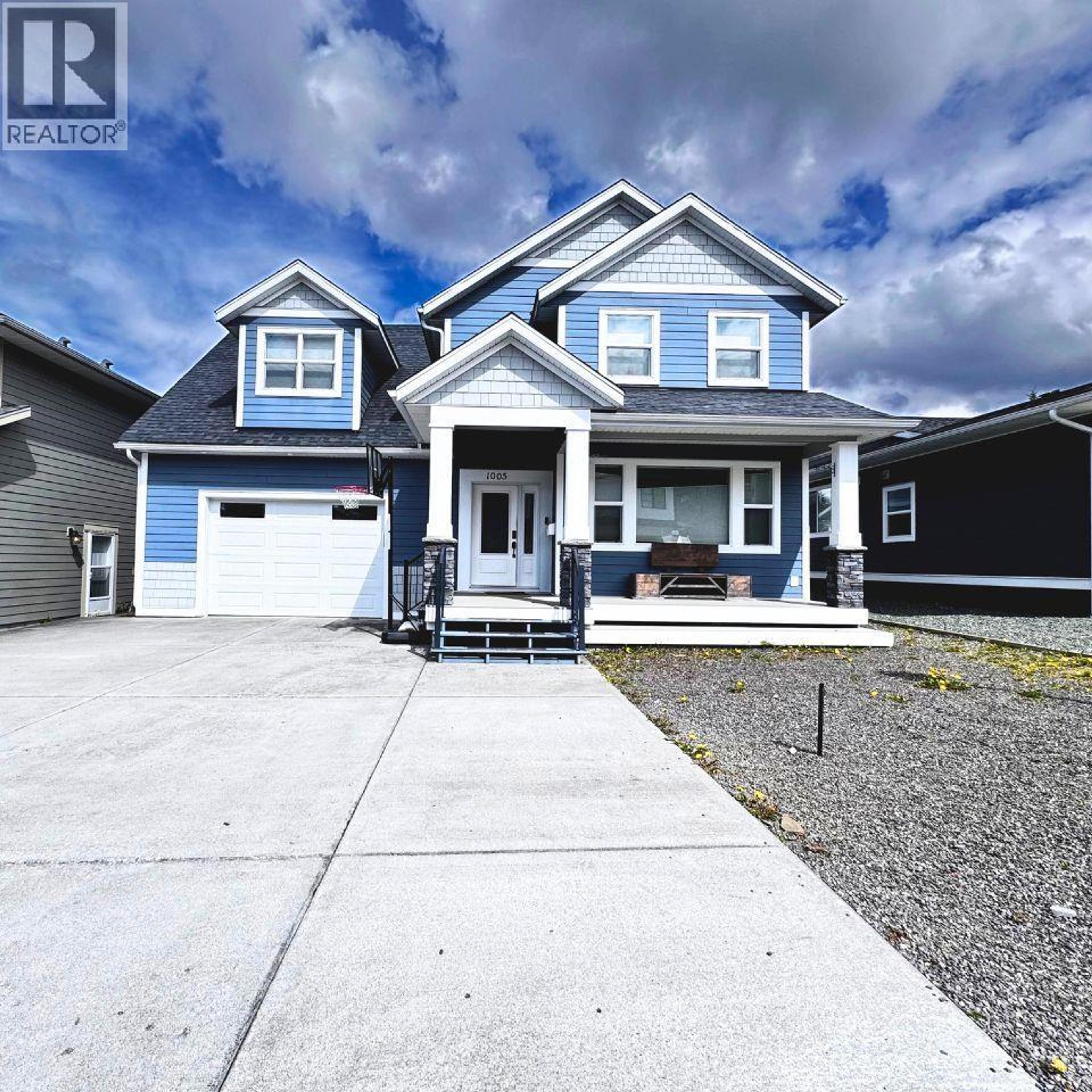 1005 EDWARD AVENUE - 35