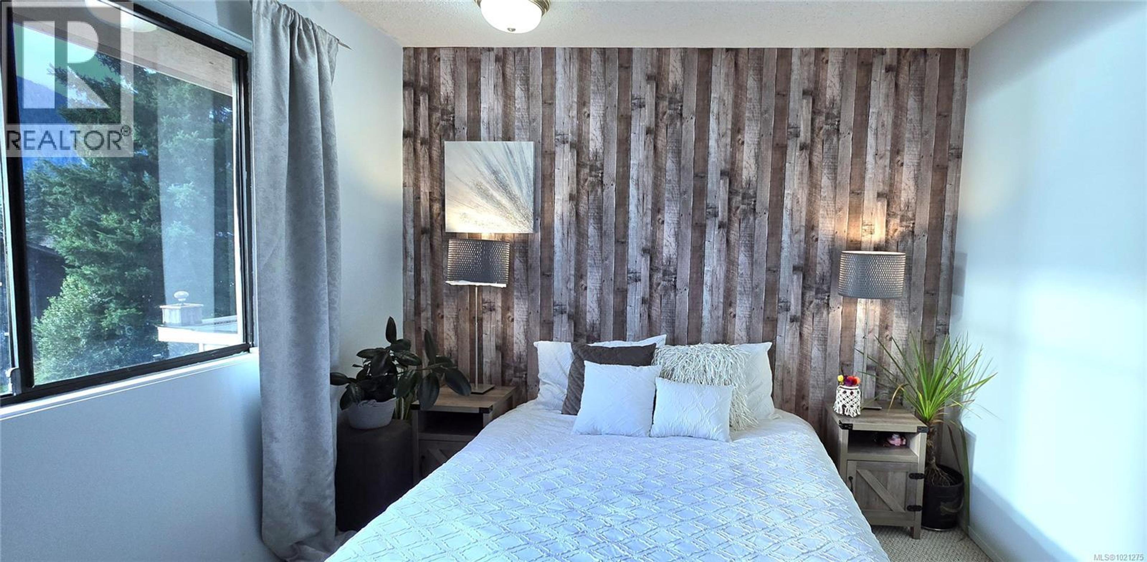 1112 MAQUINNA AVE - 10