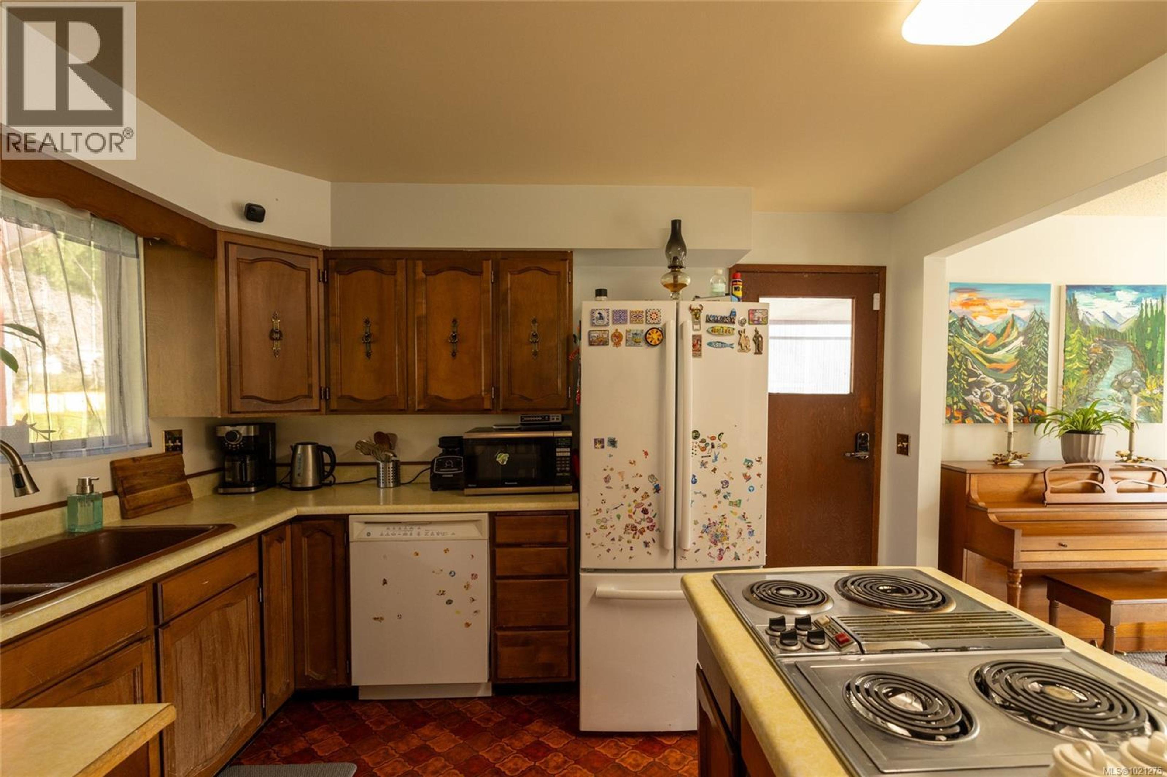 1112 MAQUINNA AVE - 56