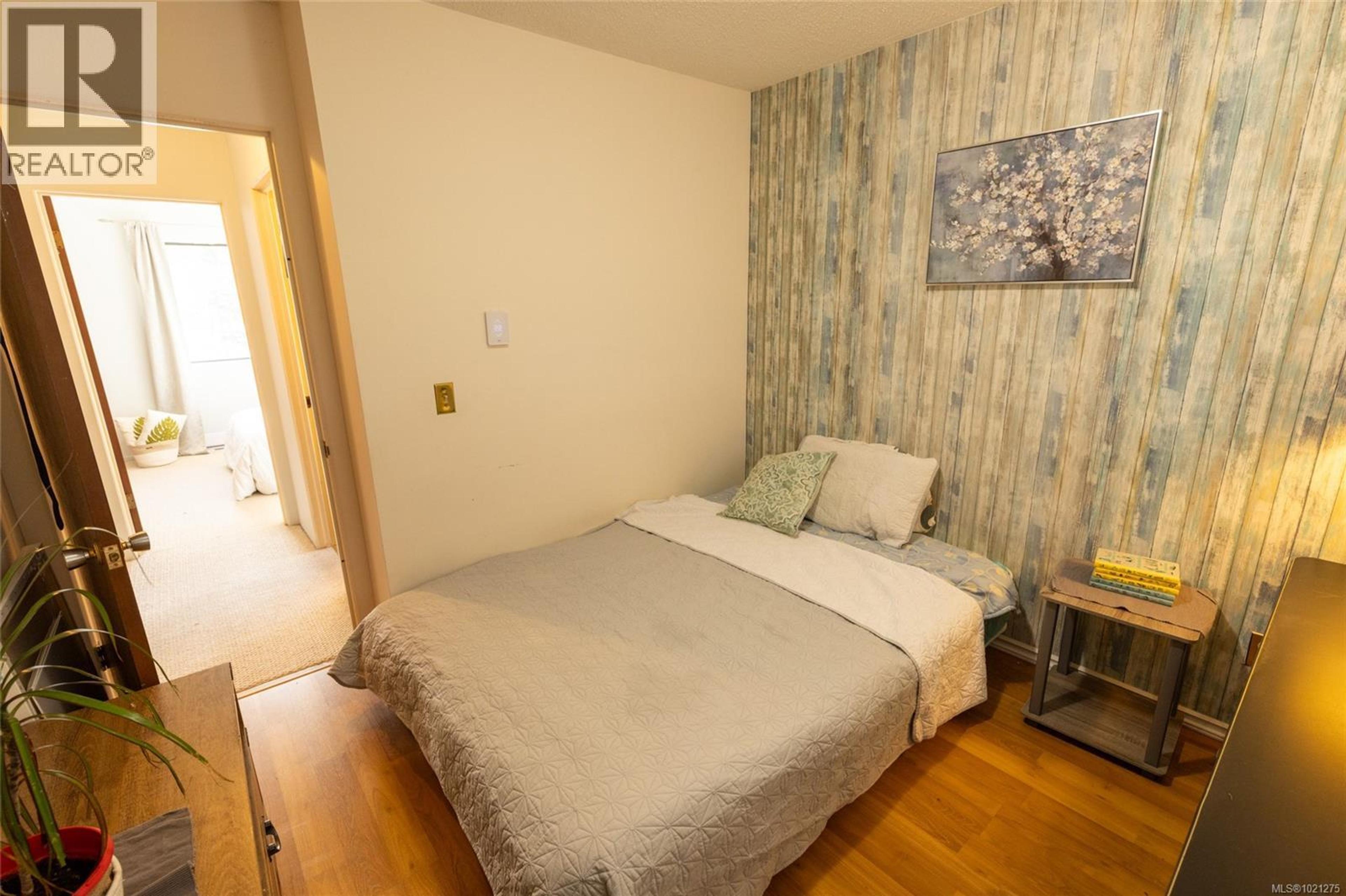 1112 MAQUINNA AVE - 43