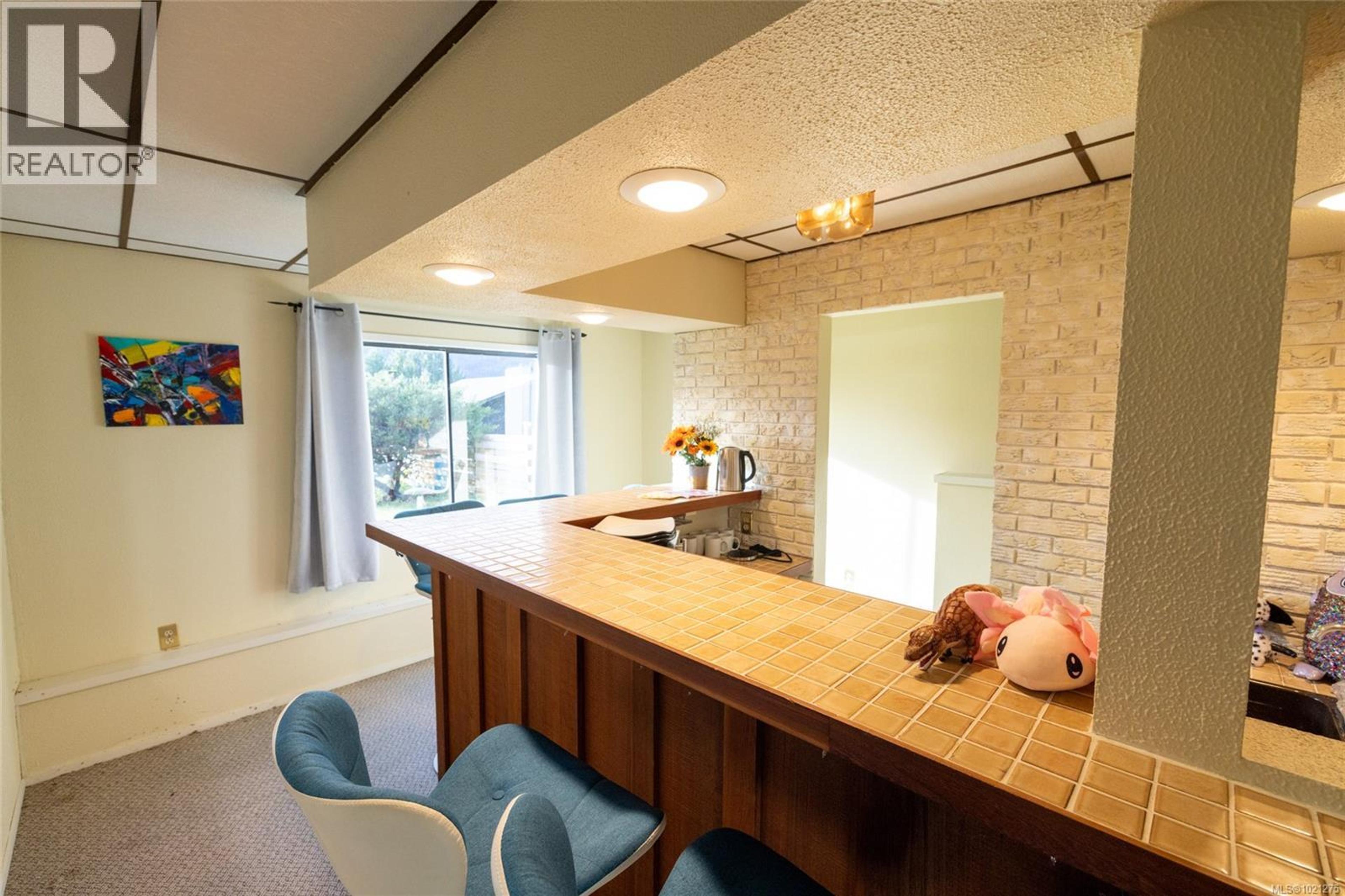 1112 MAQUINNA AVE - 42