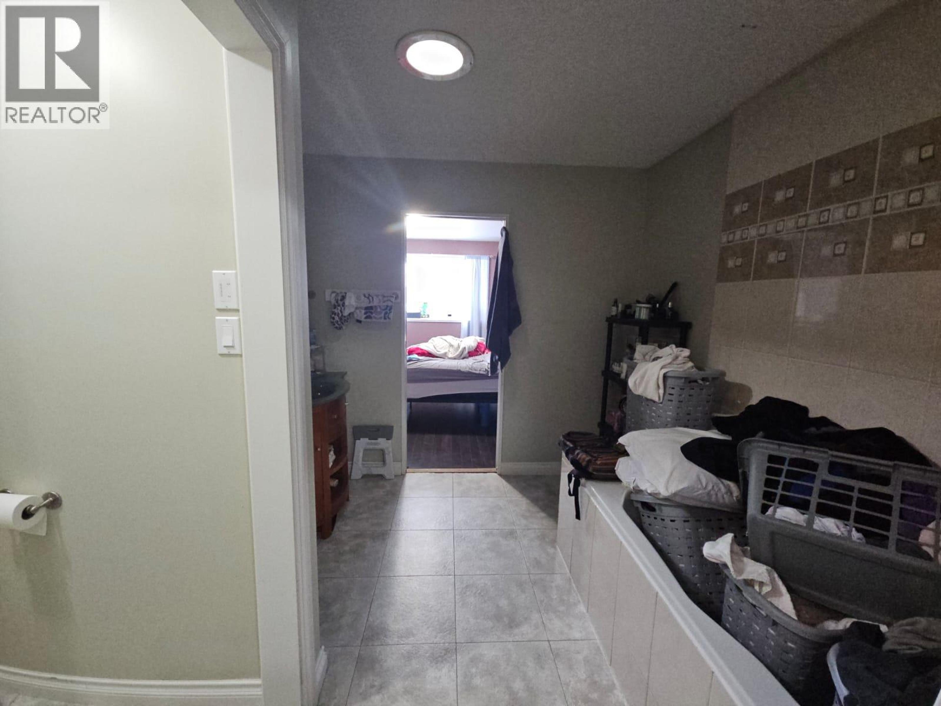 10203 16 STREET - 12