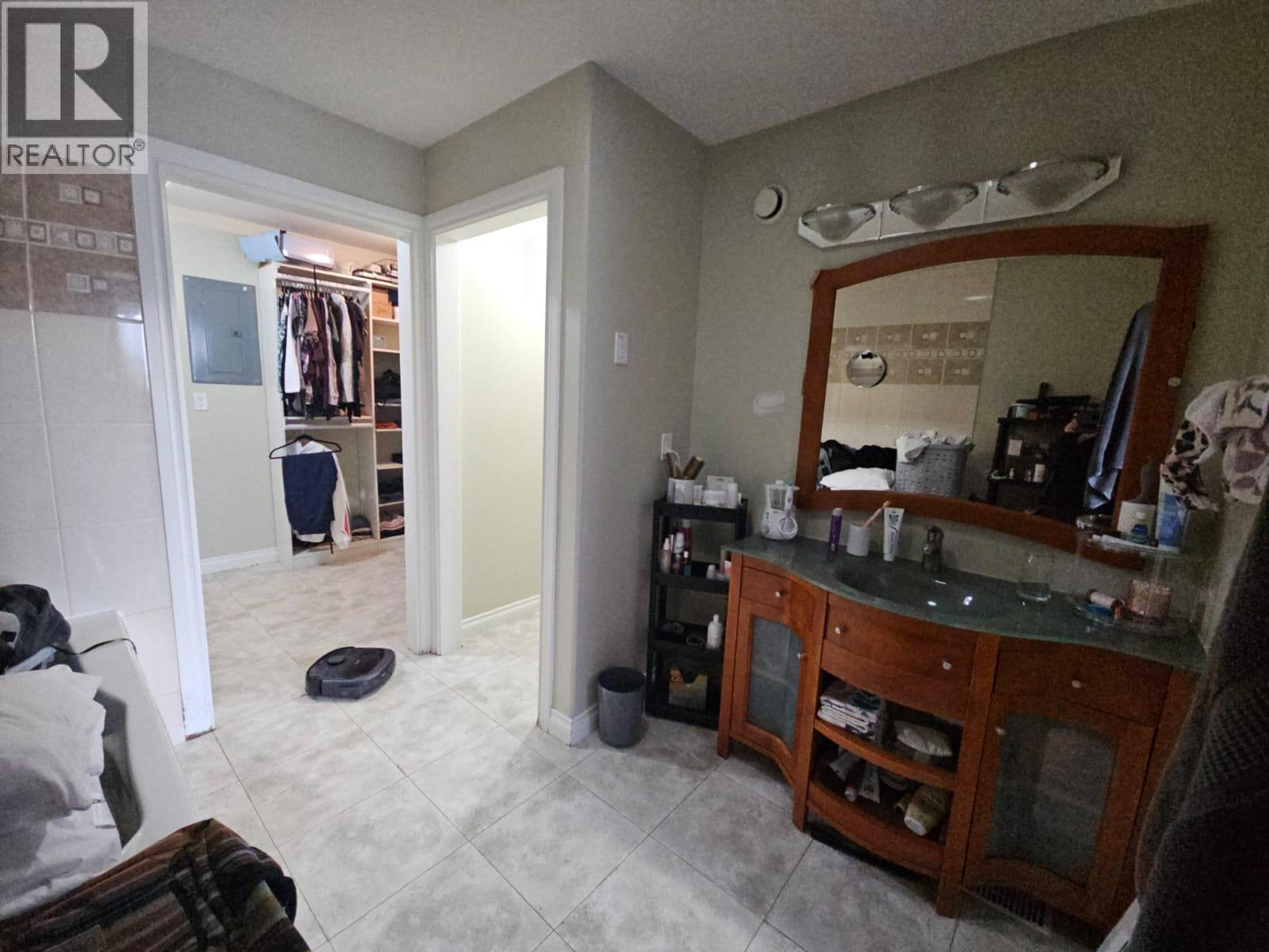 10203 16 STREET - 10