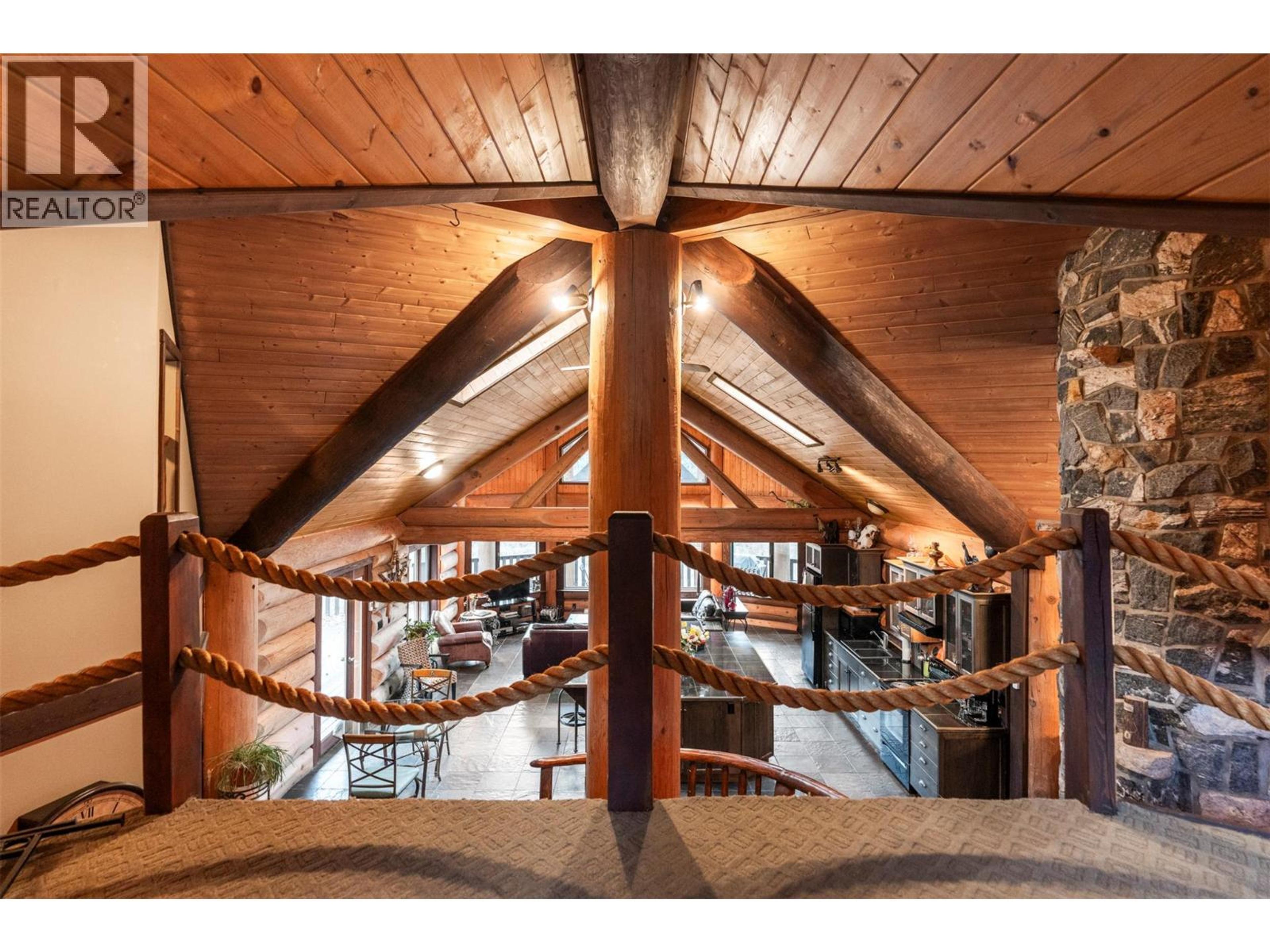 1703 HILLIER ROAD - 28