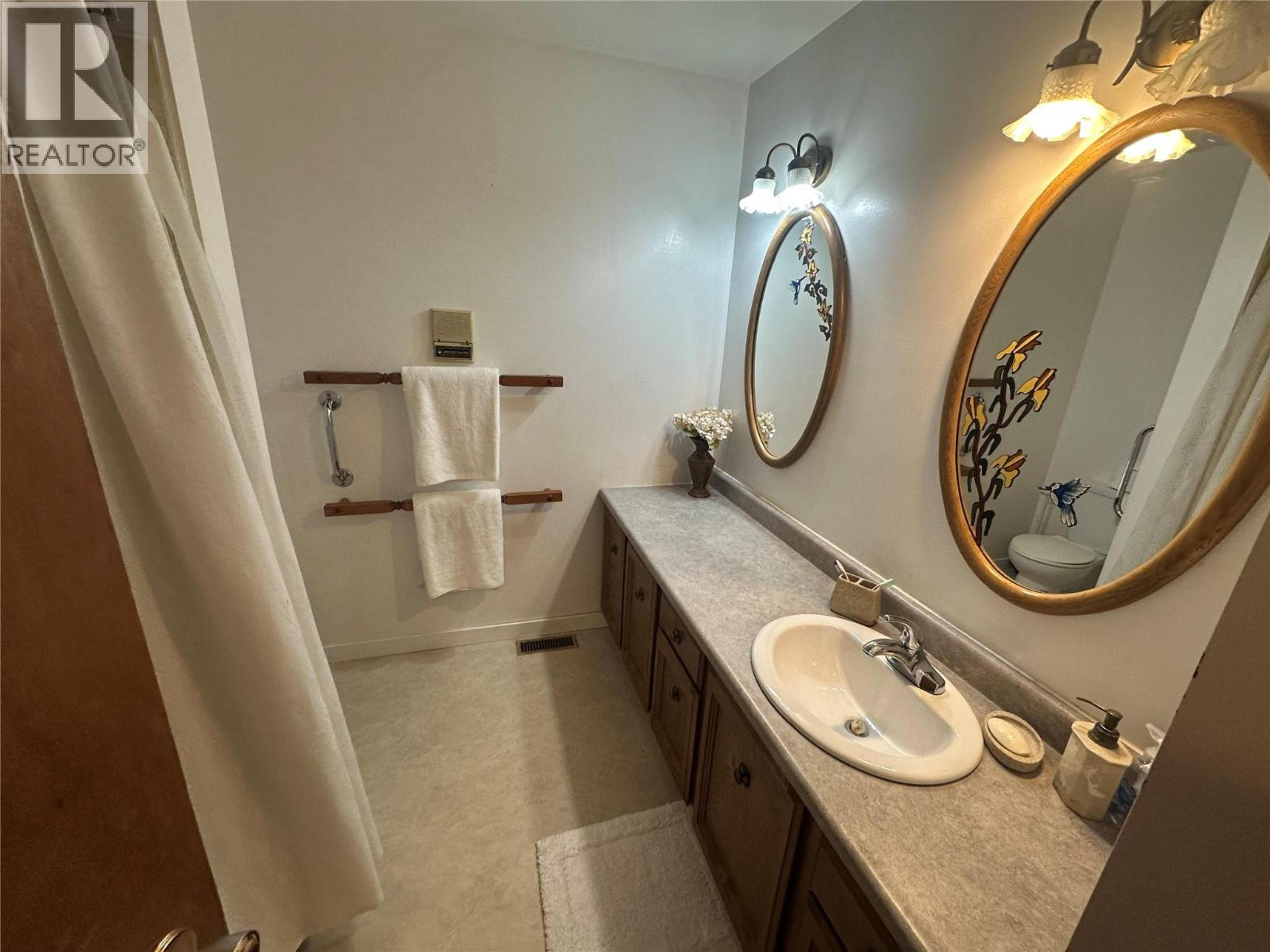 1424 106 AVENUE - 16