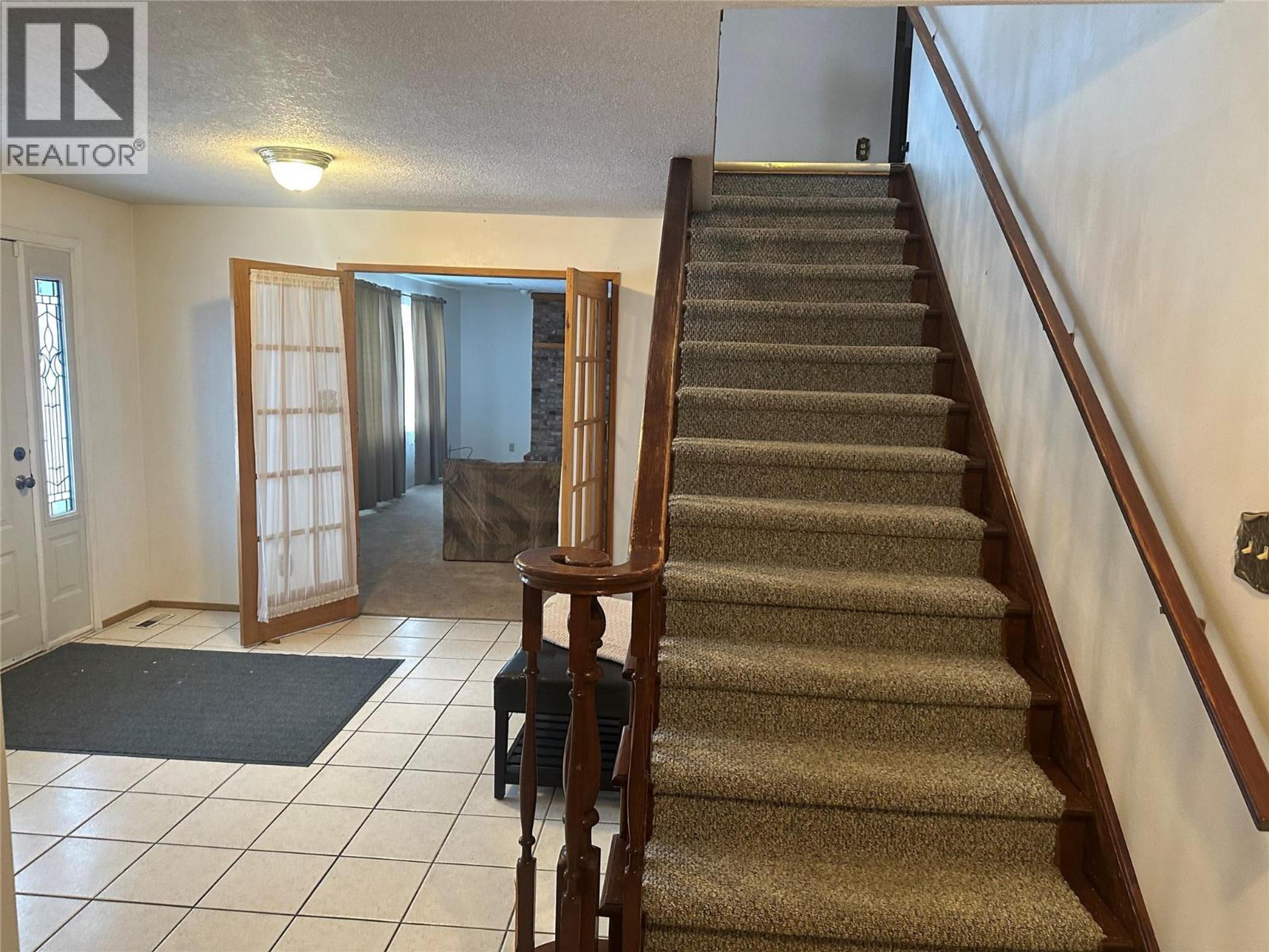 1424 106 AVENUE - 19