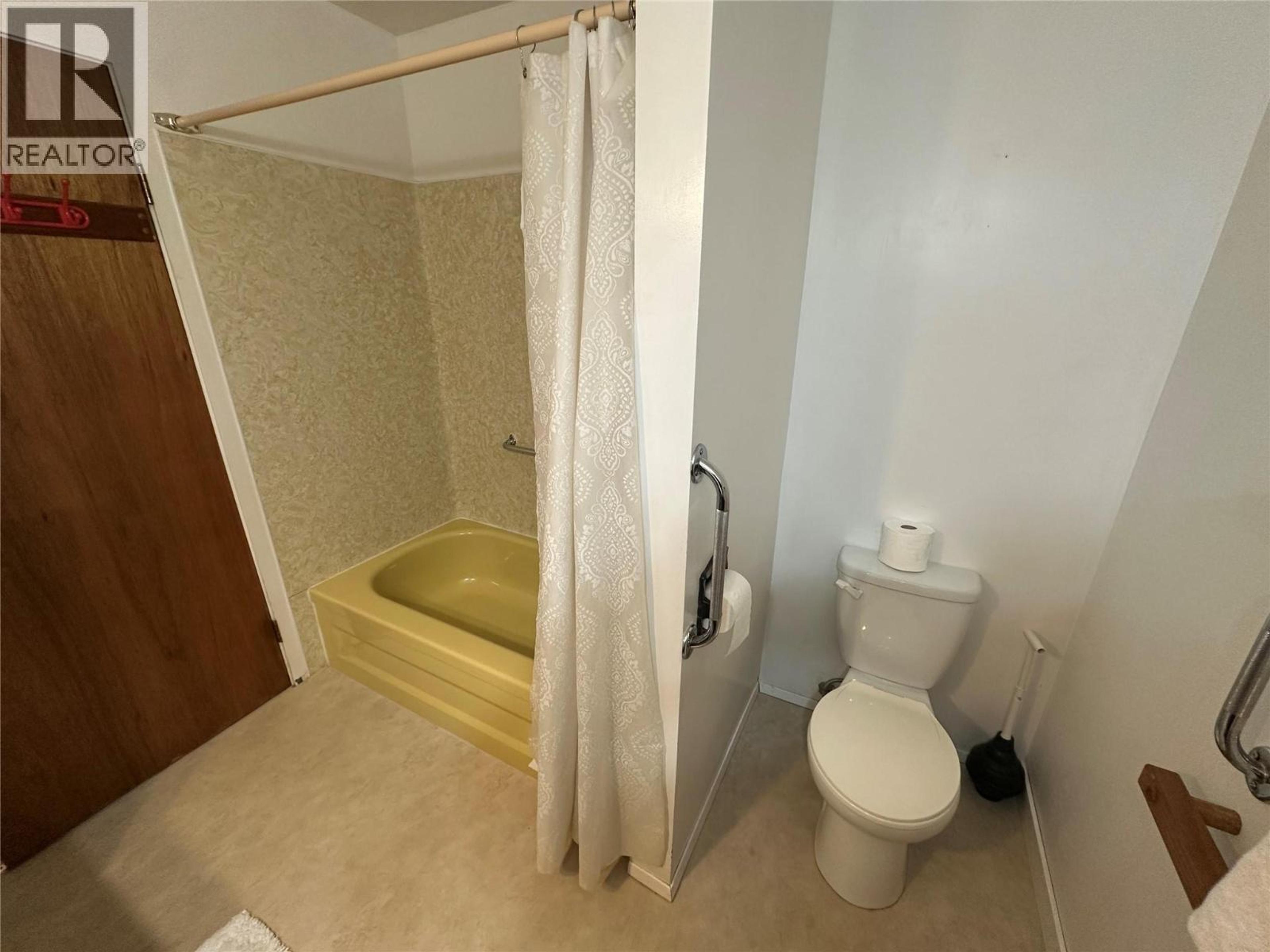 1424 106 AVENUE - 17