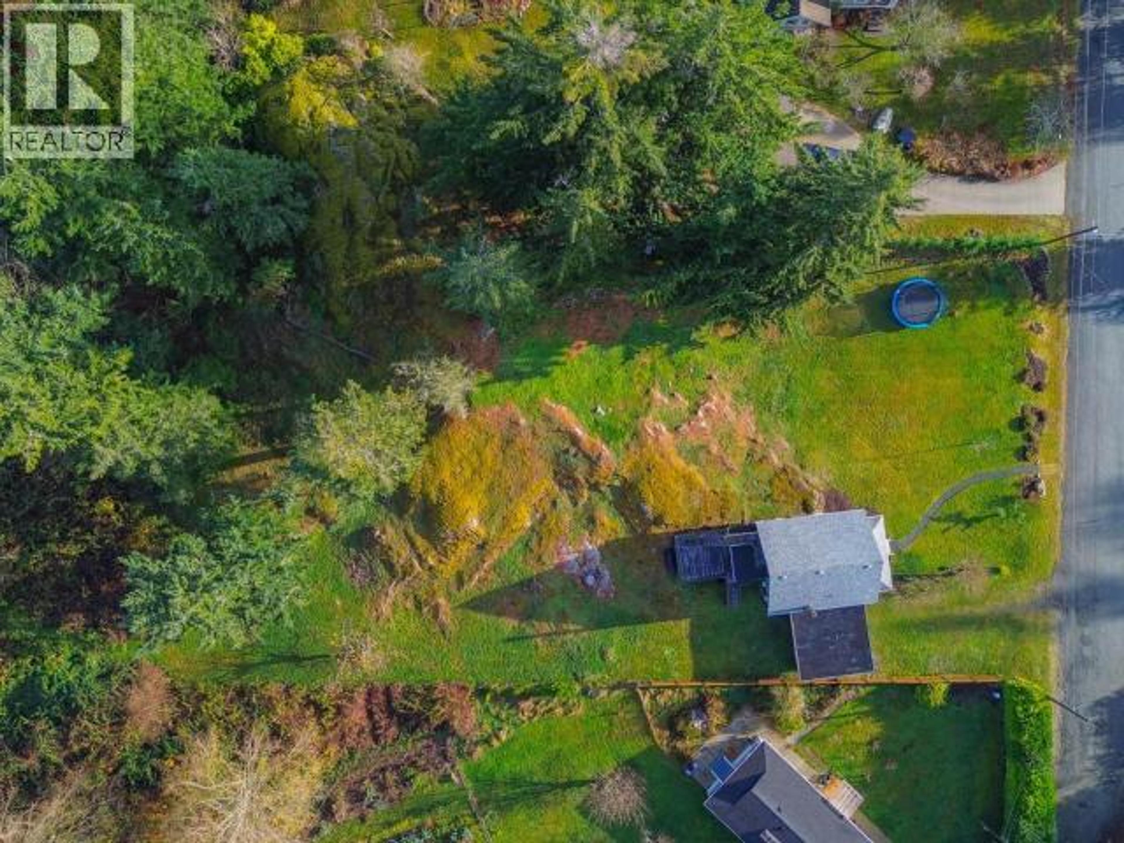 5875 FRASER STREET - 55