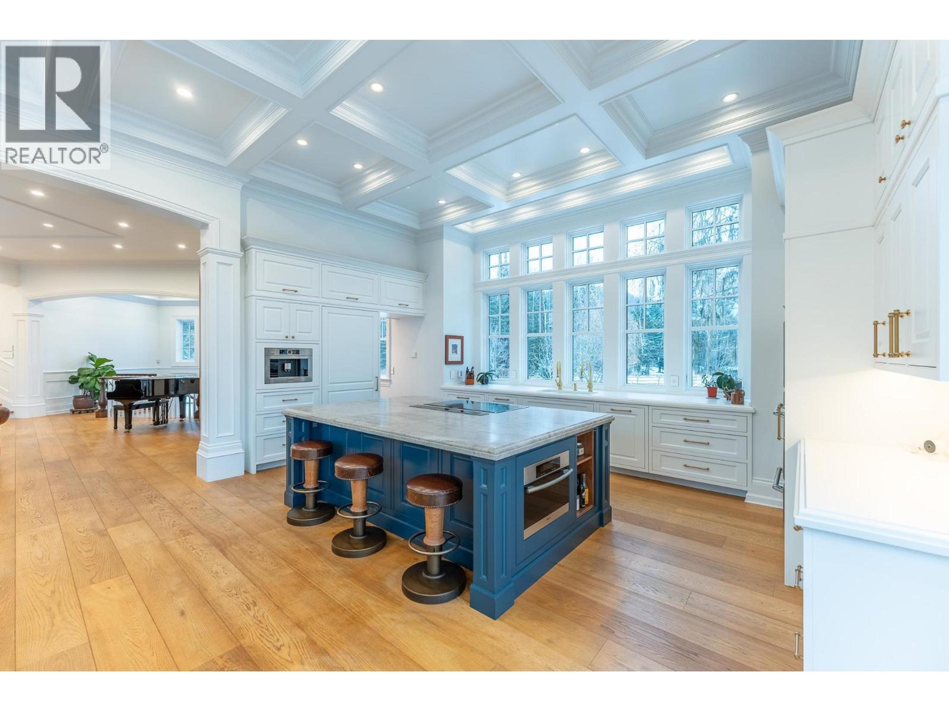 7015 BENCH DRIVE - 16