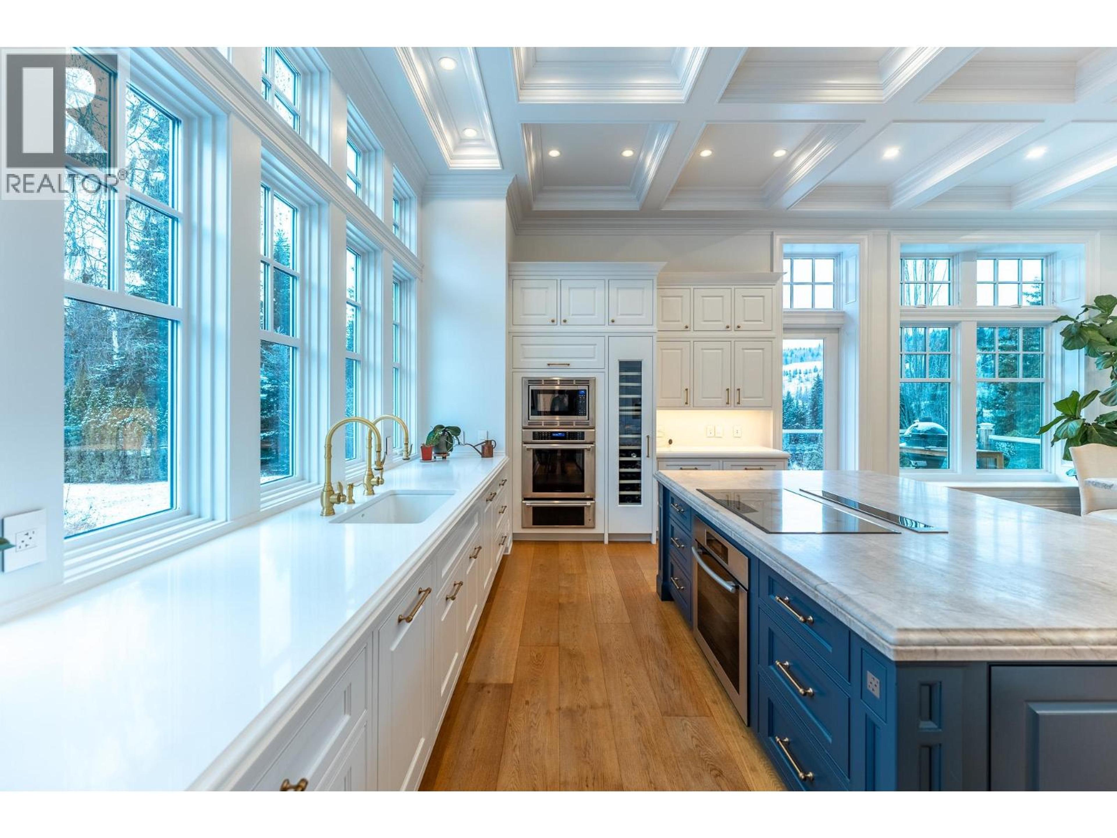 7015 BENCH DRIVE - 14