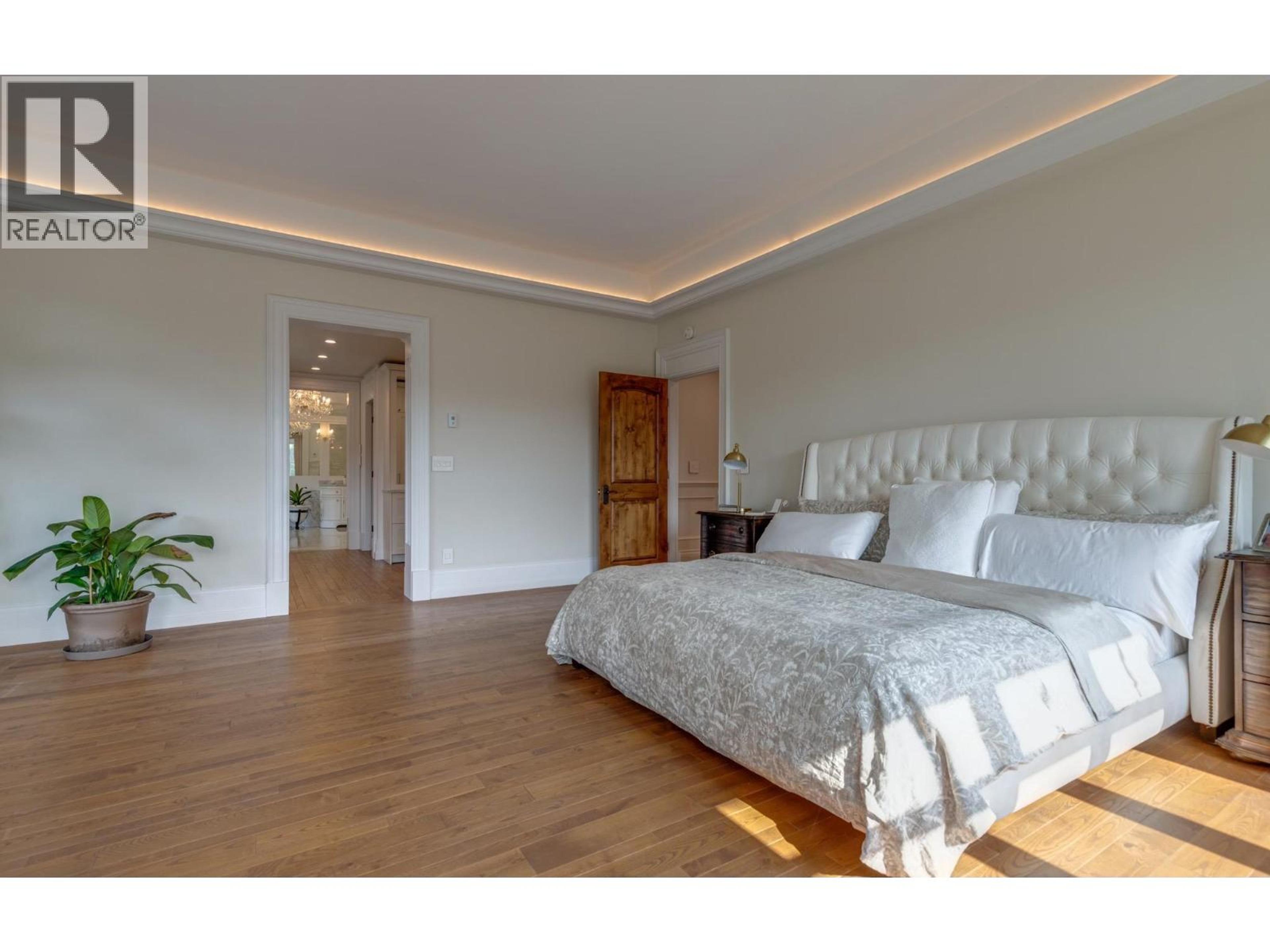 7015 BENCH DRIVE - 19