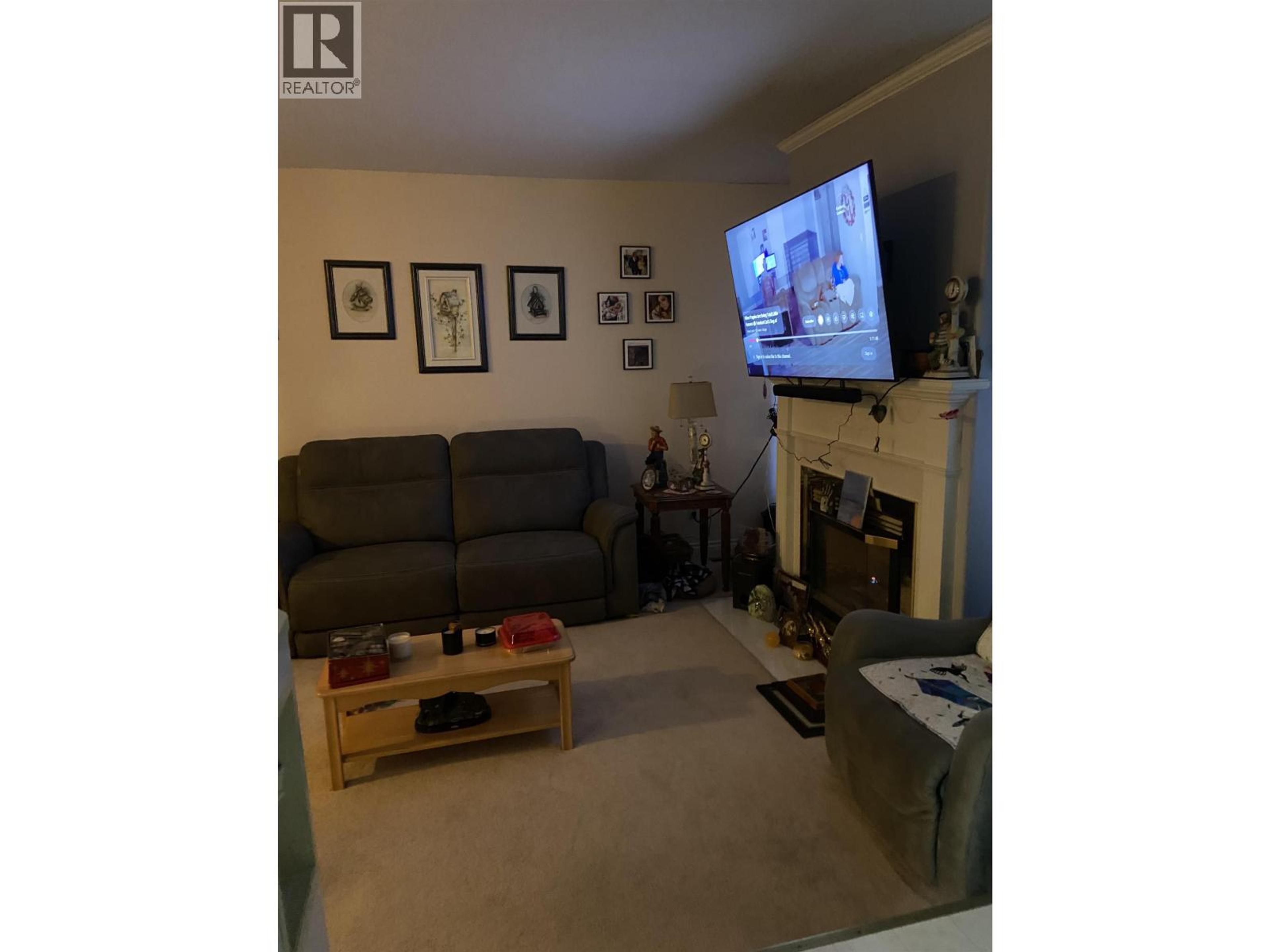 10618 102 STREET - Image 5