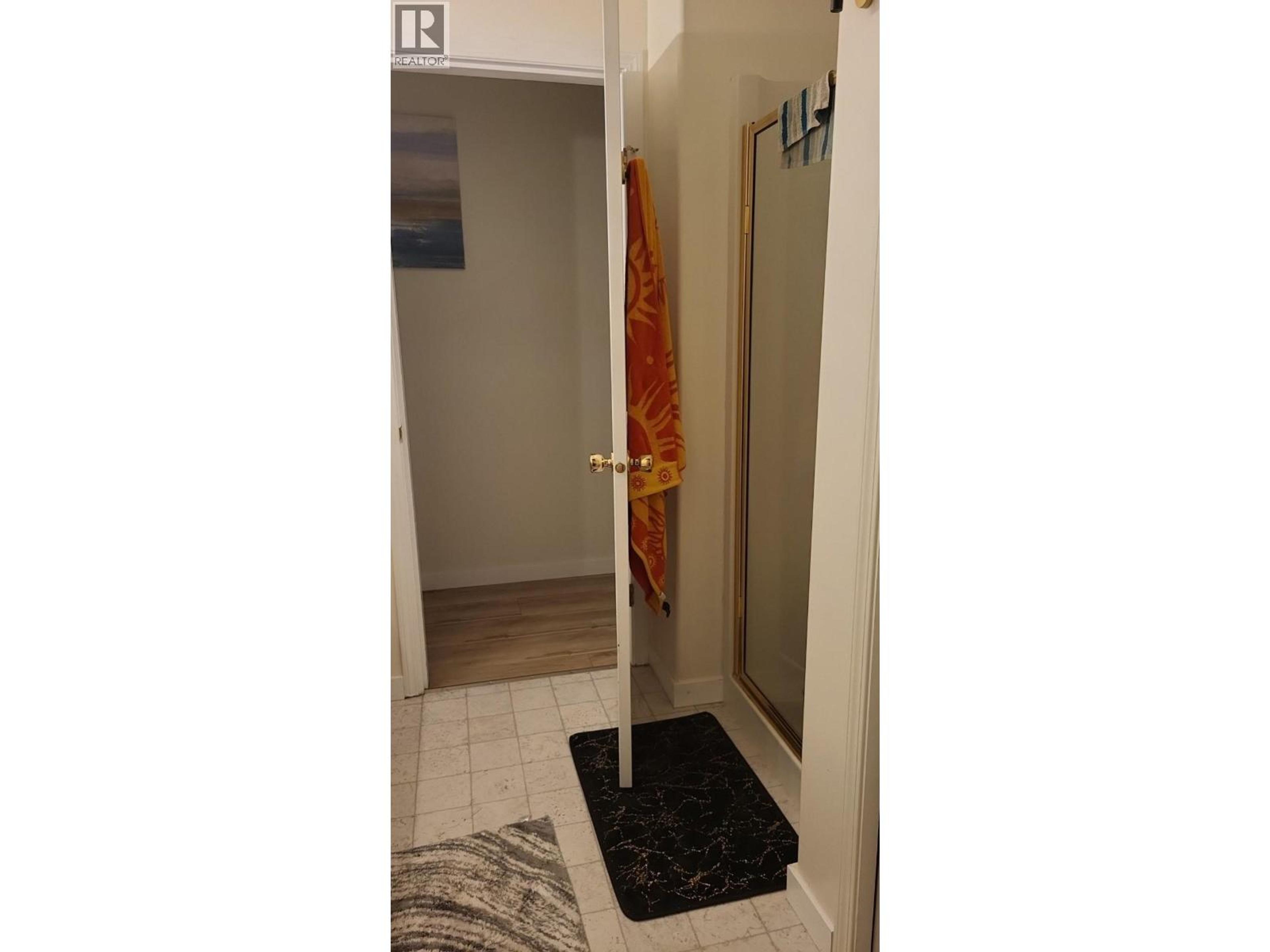 #39 500 WOTZKE DRIVE - Image 14