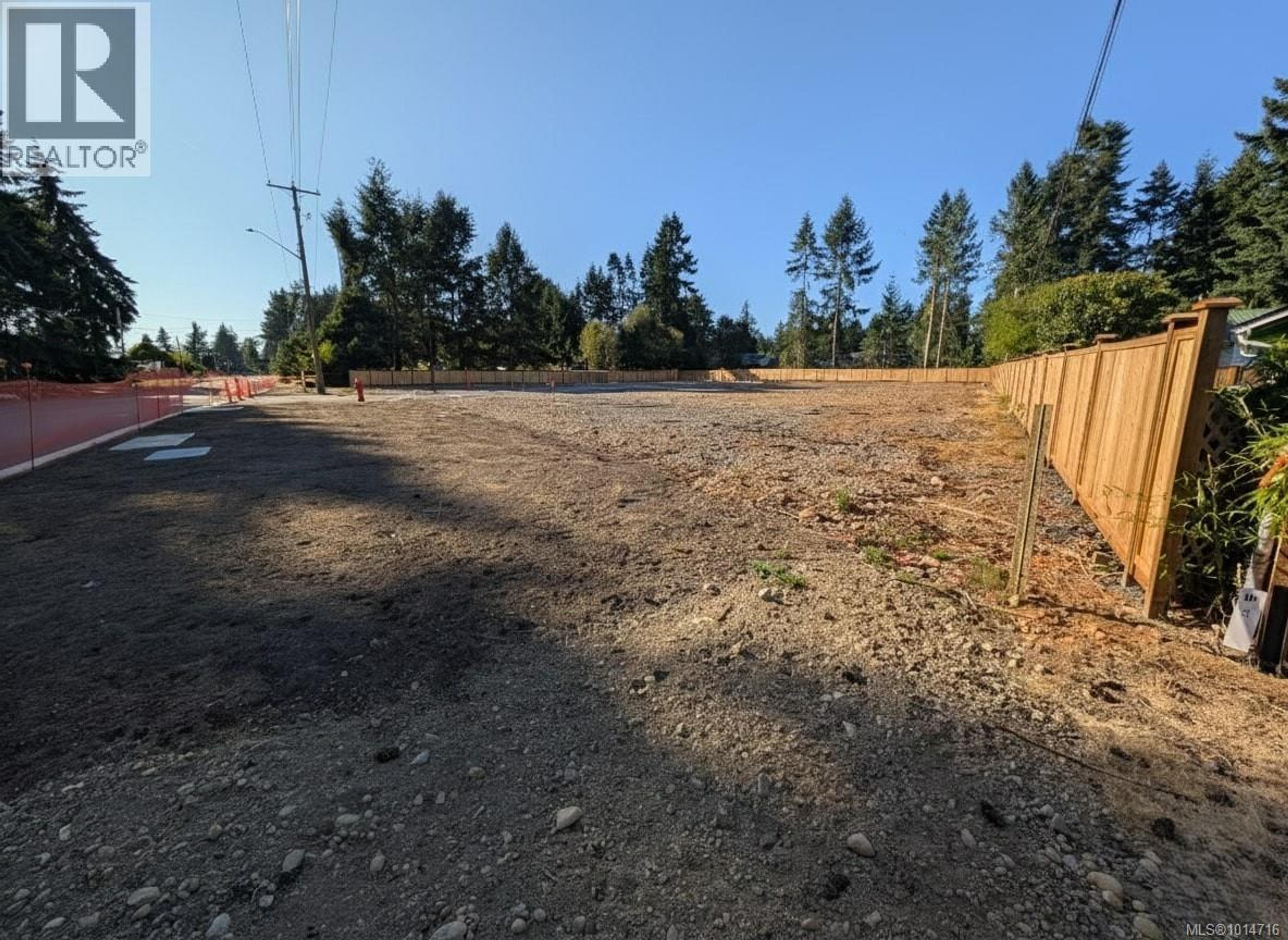 #LOT 10 PIONEER CRES - Image 6