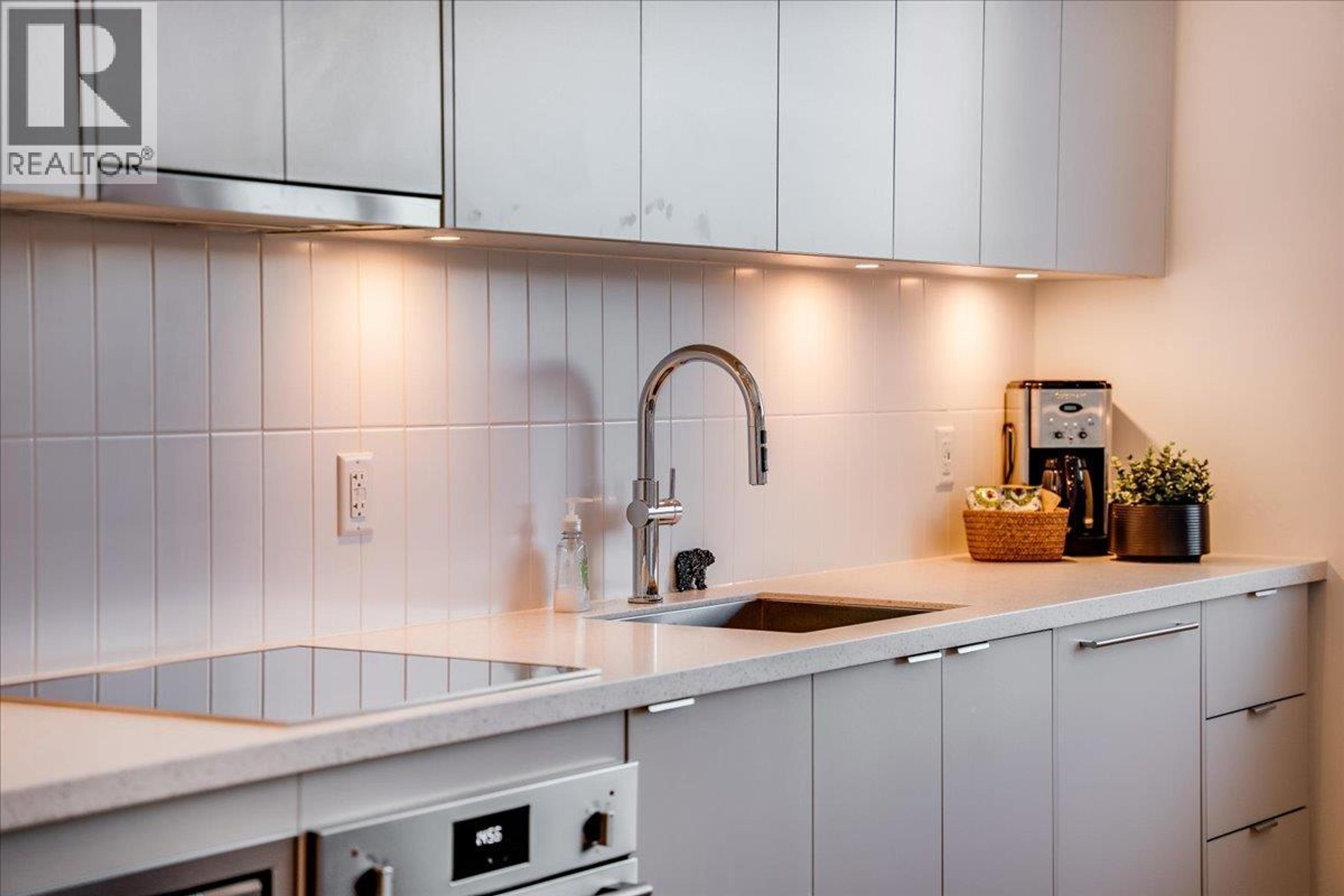 #417 4280 RED MOUNTAIN ROAD - 5