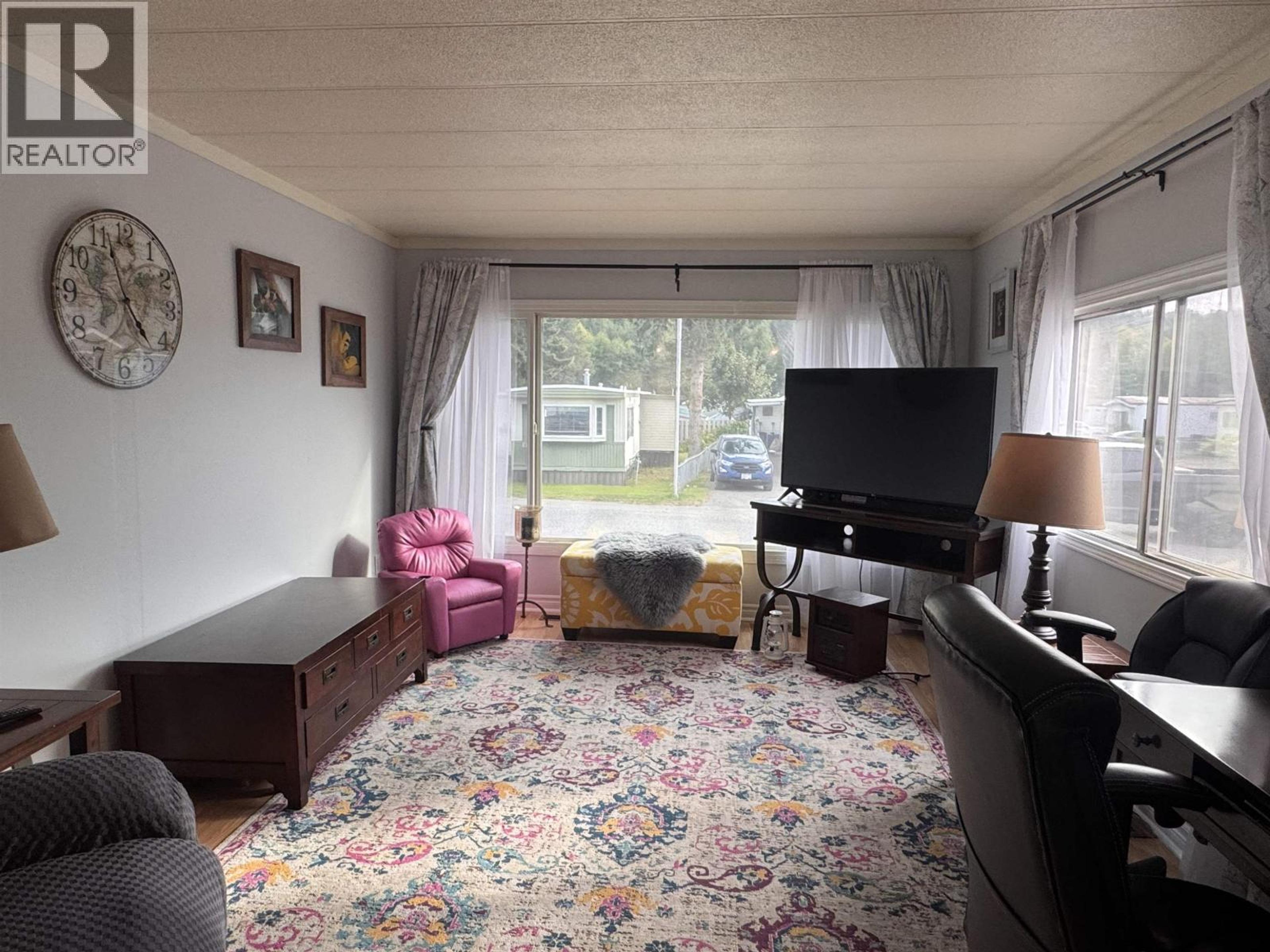 #1 3889 MULLER AVENUE - 11