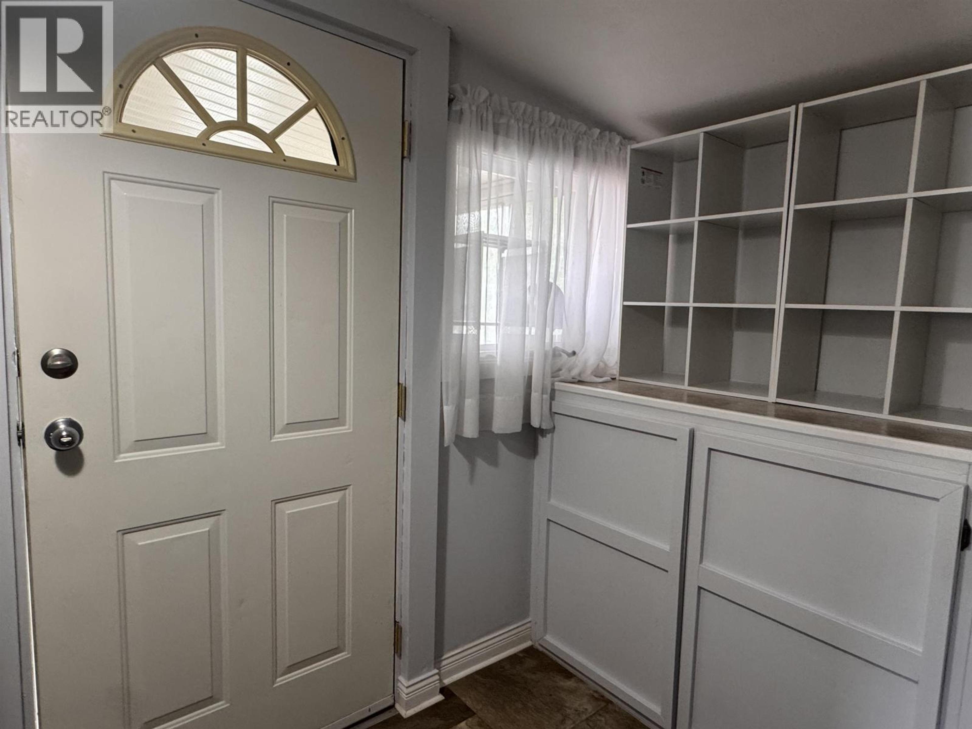 #1 3889 MULLER AVENUE - Image 3