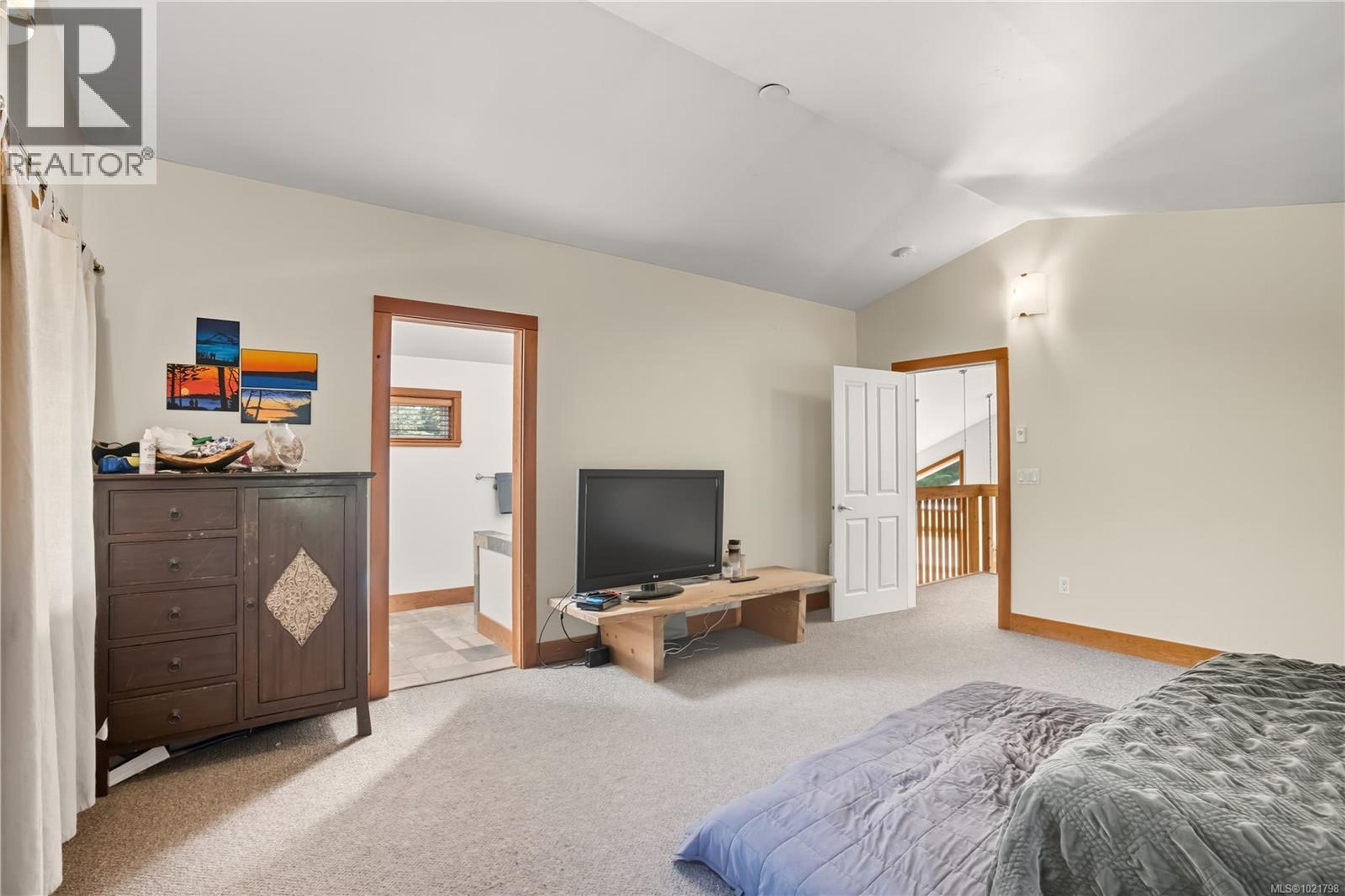 978 PENINSULA RD - 15