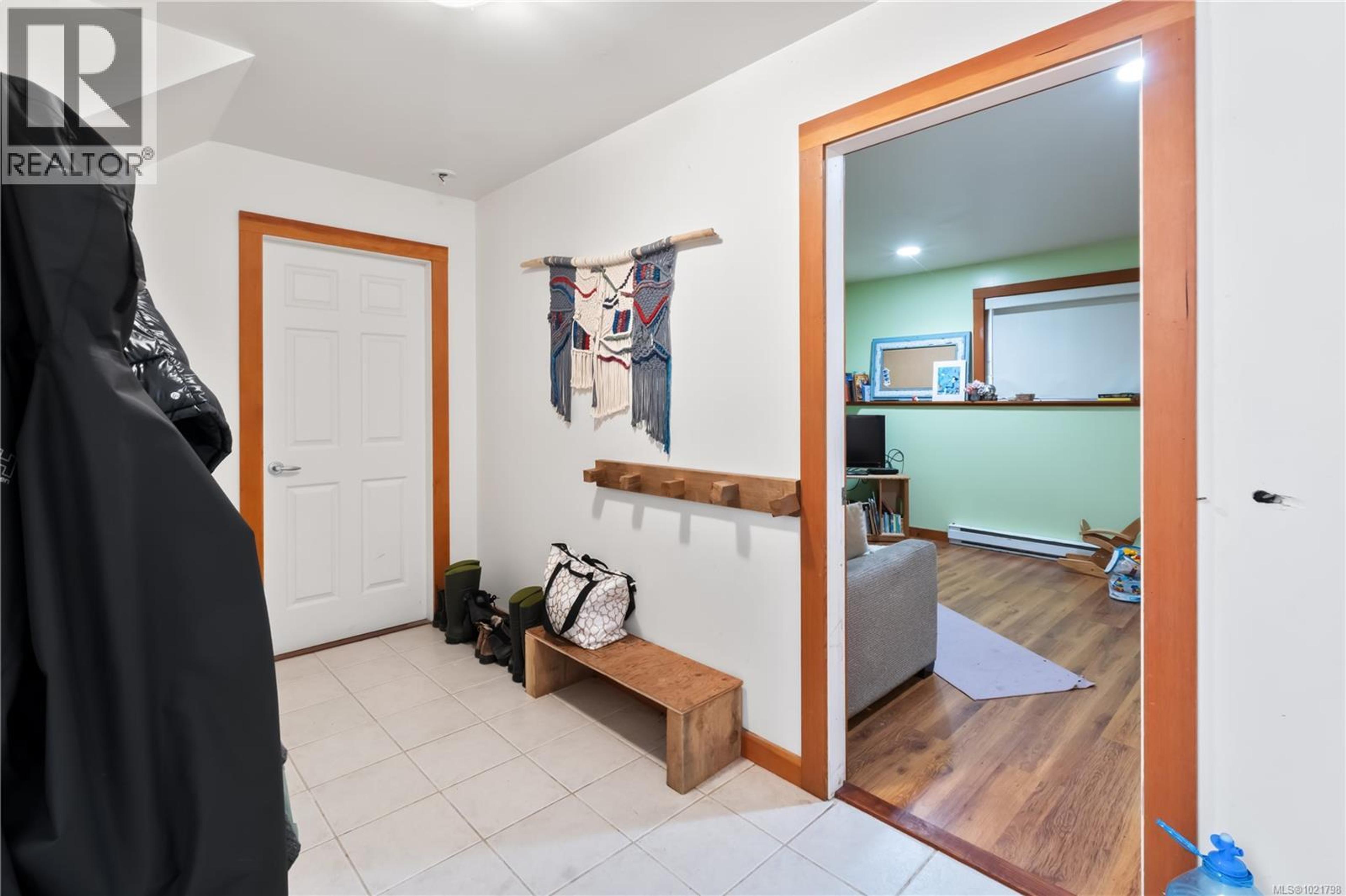 978 PENINSULA RD - 24