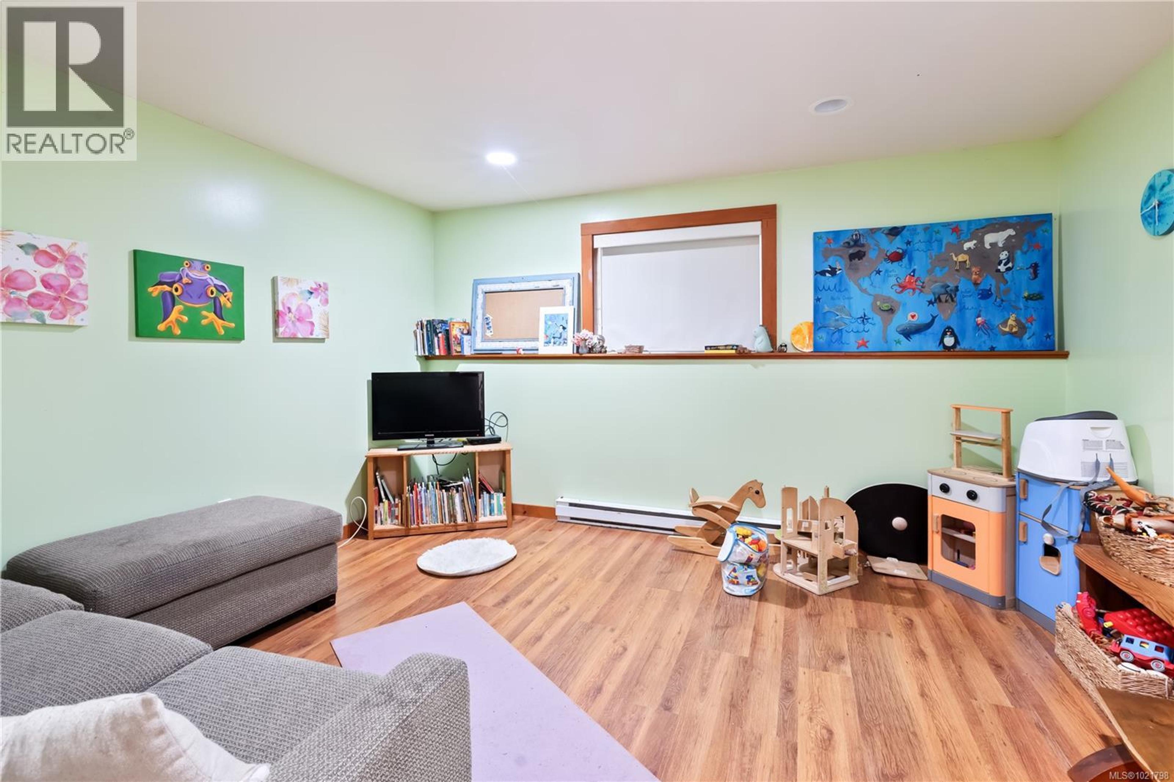 978 PENINSULA RD - 25