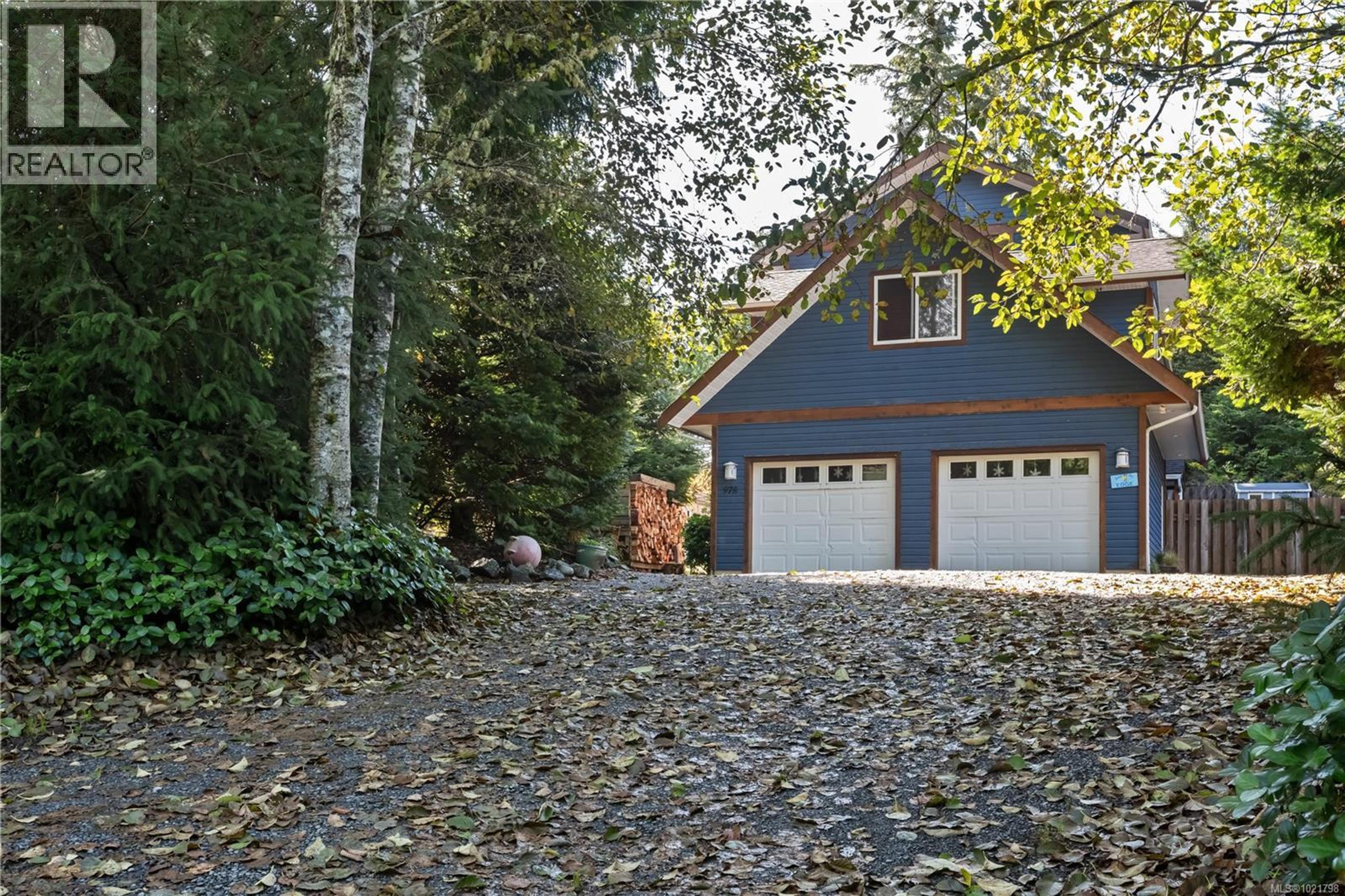 978 PENINSULA RD - 32