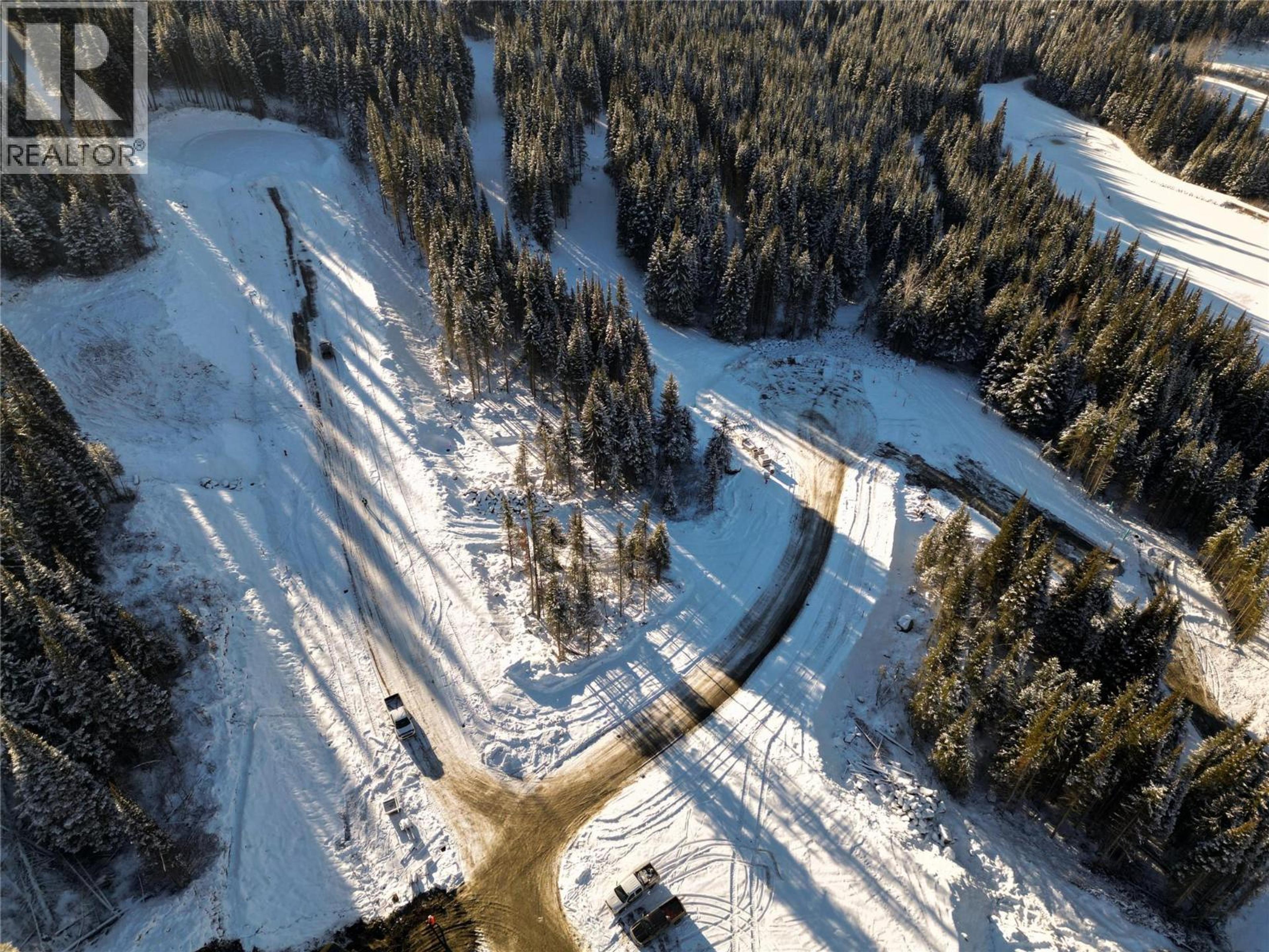 LOT 5 MCGILLIVRAY LAKE DRIVE - Image 2