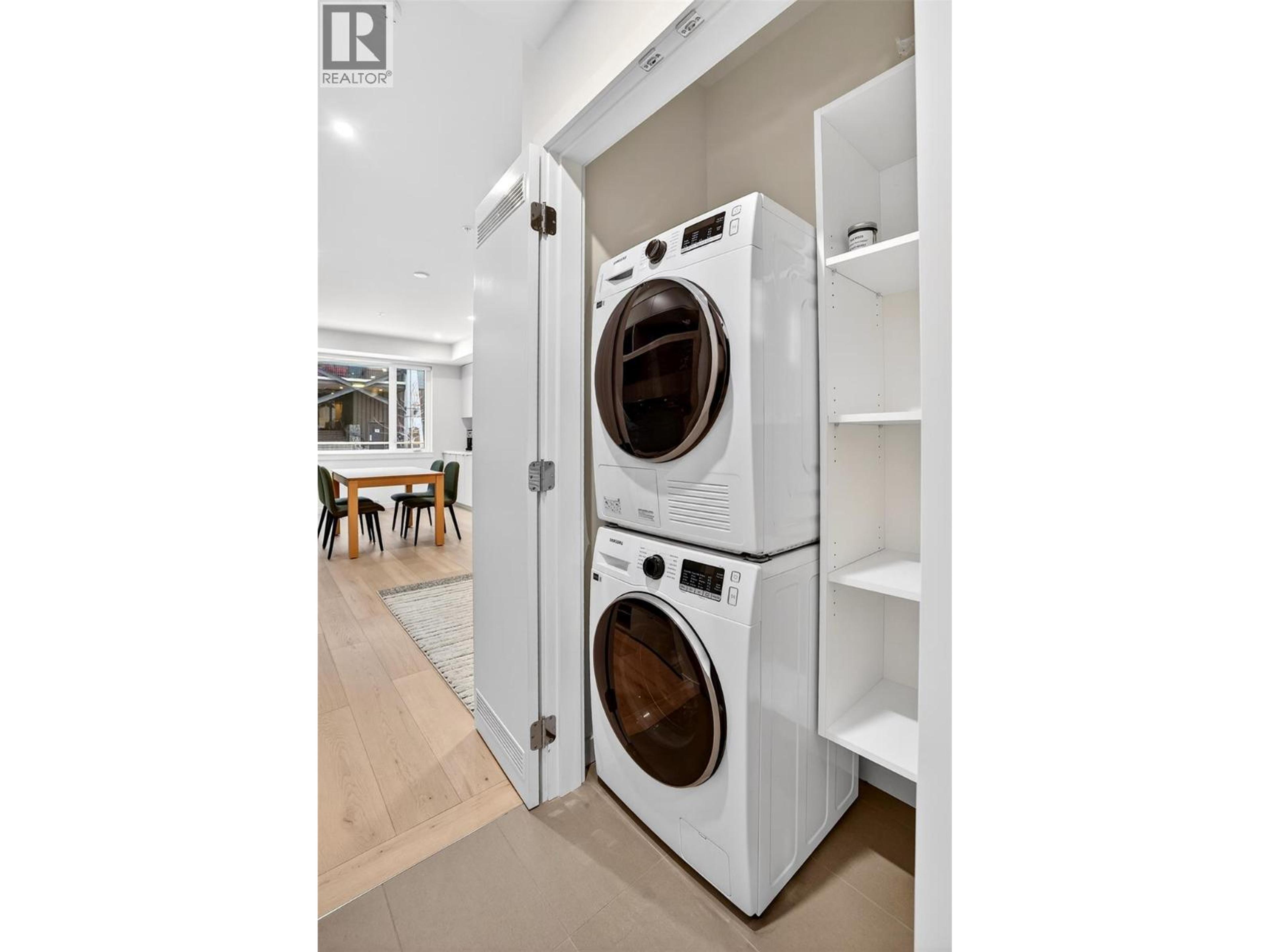 #109 4280 RED MOUNTAIN ROAD - 10