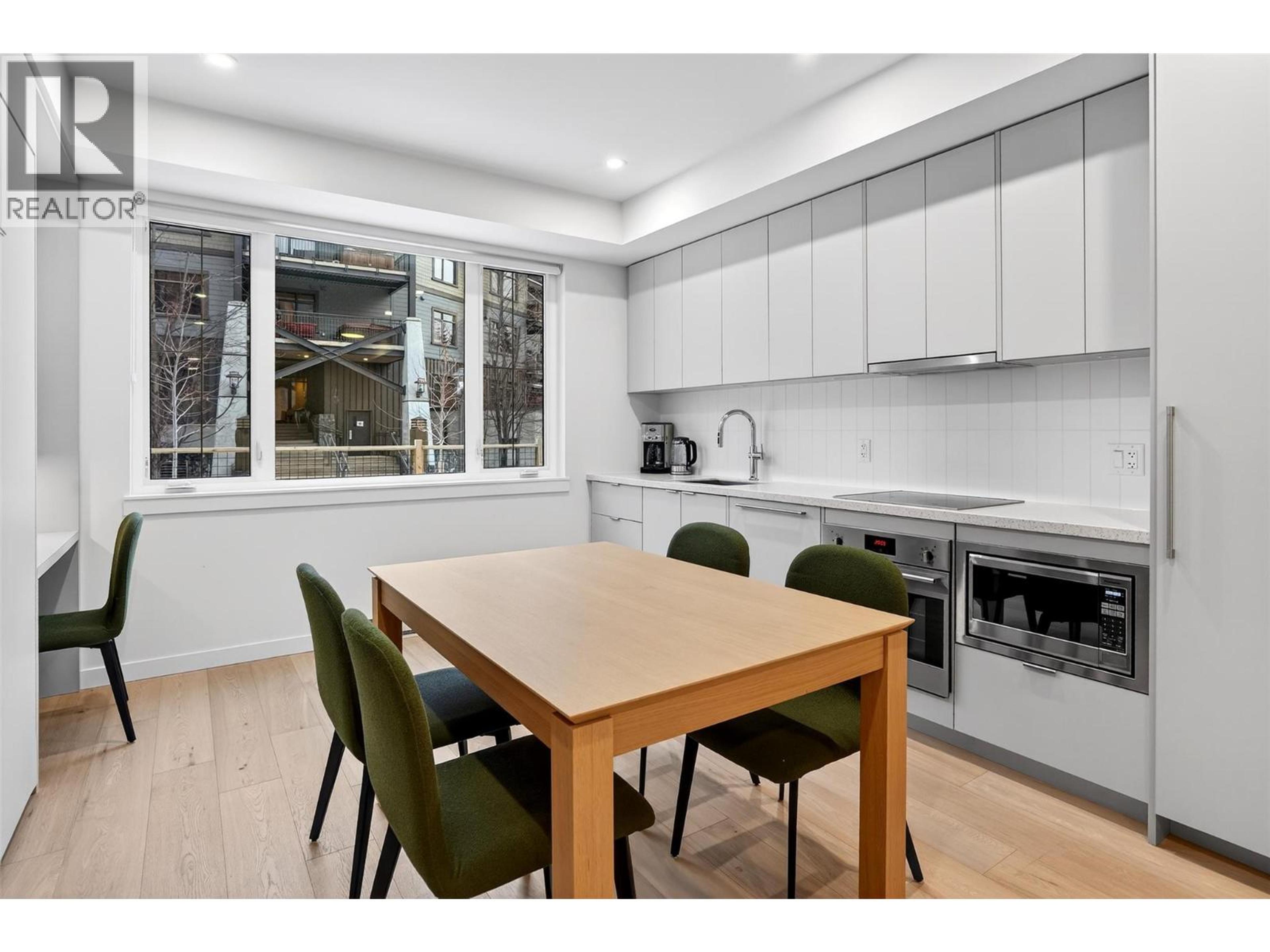 #109 4280 RED MOUNTAIN ROAD - 18