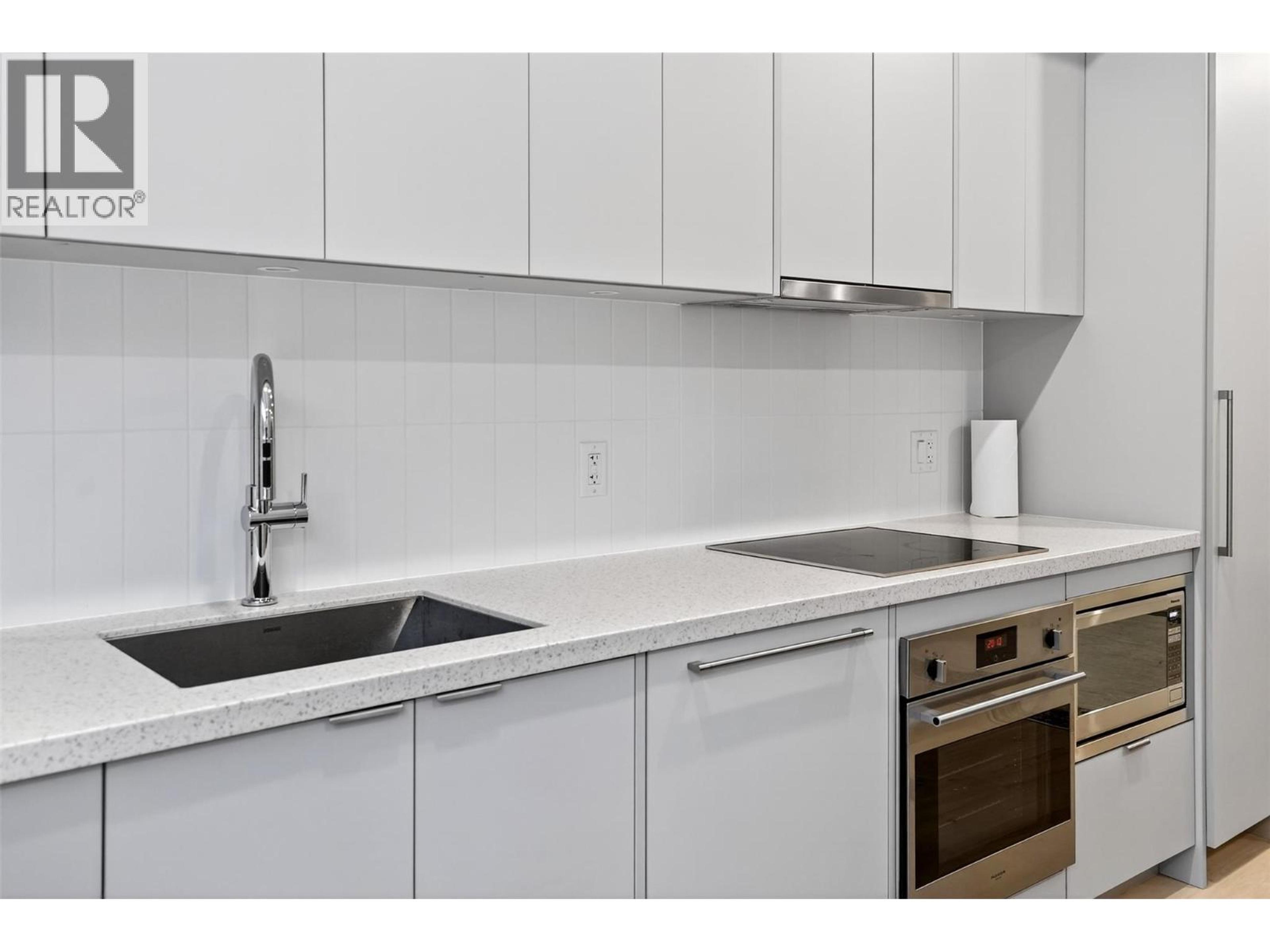 #109 4280 RED MOUNTAIN ROAD - 22