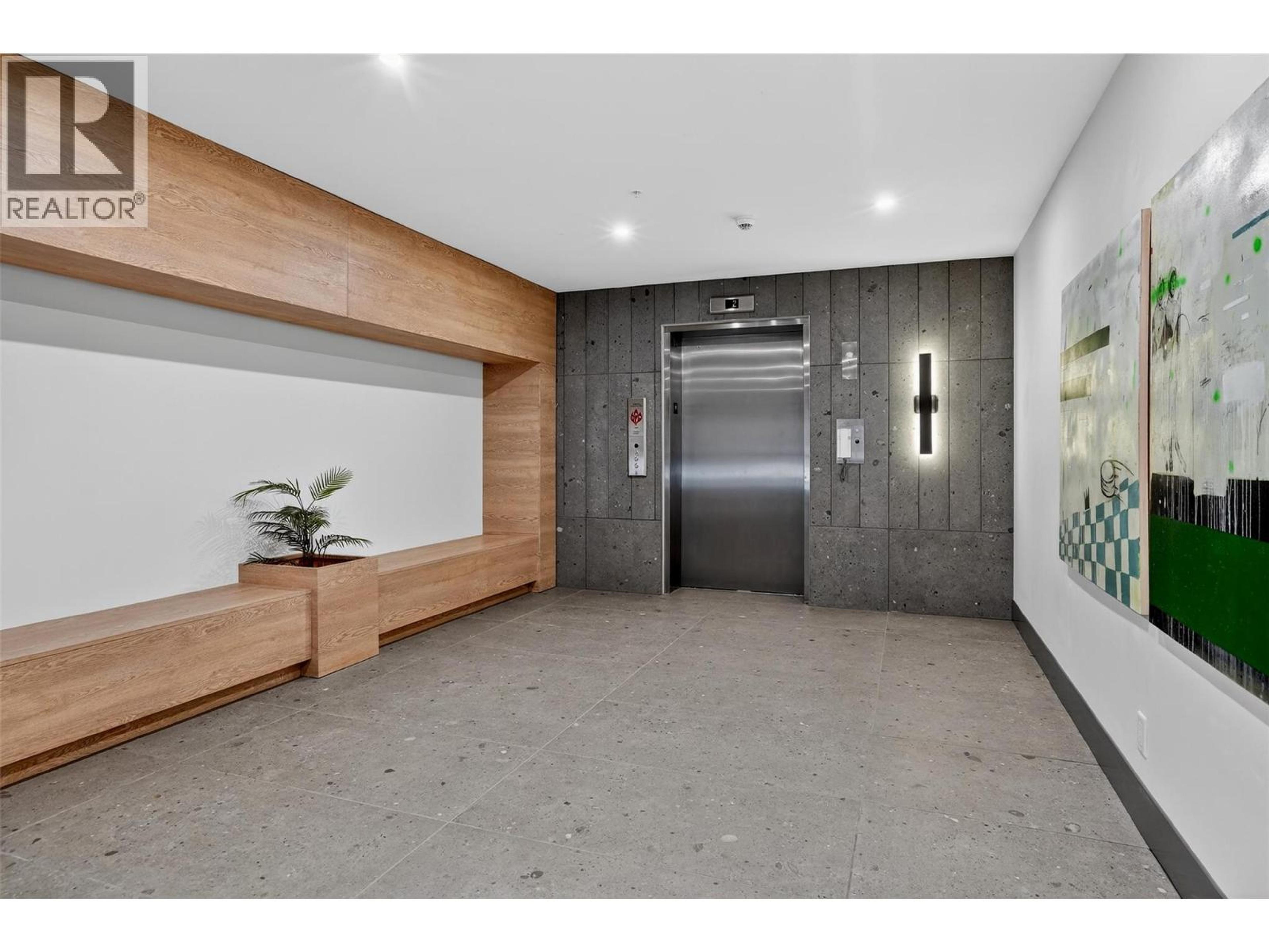 #109 4280 RED MOUNTAIN ROAD - 34