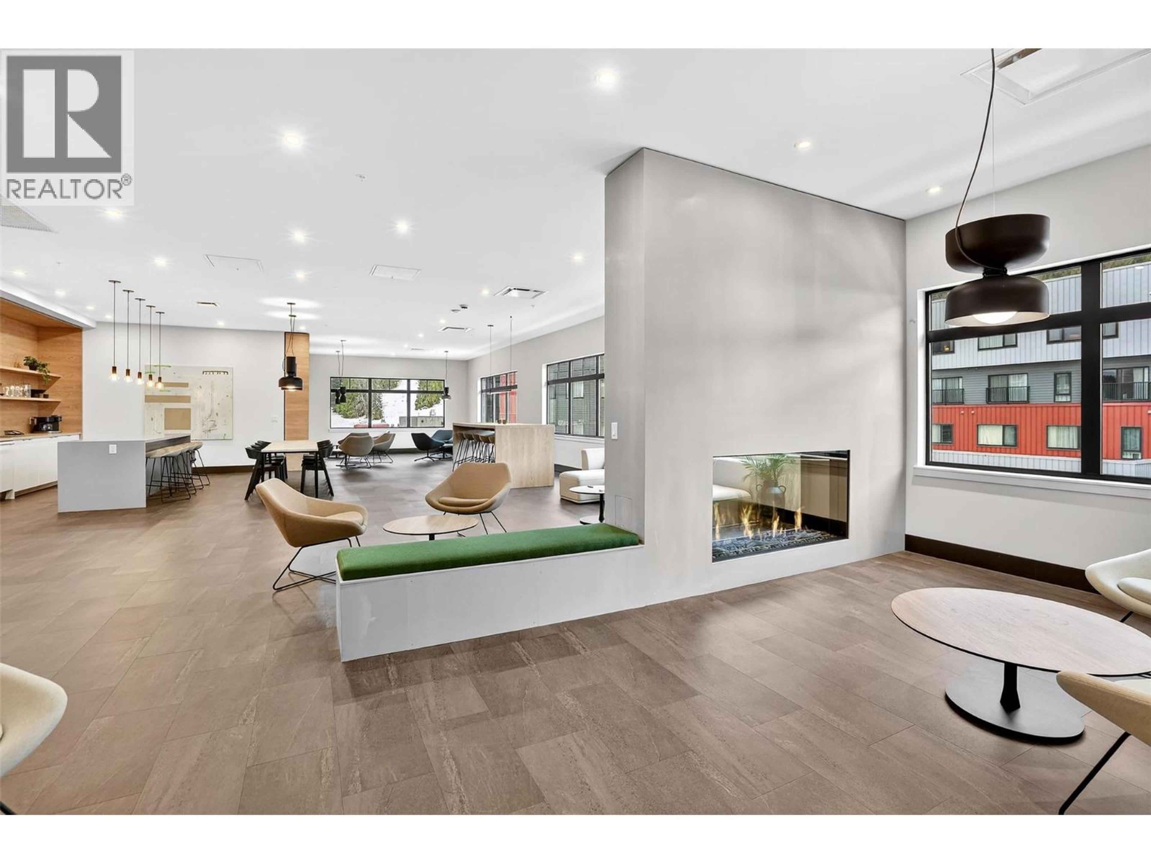 #109 4280 RED MOUNTAIN ROAD - 44