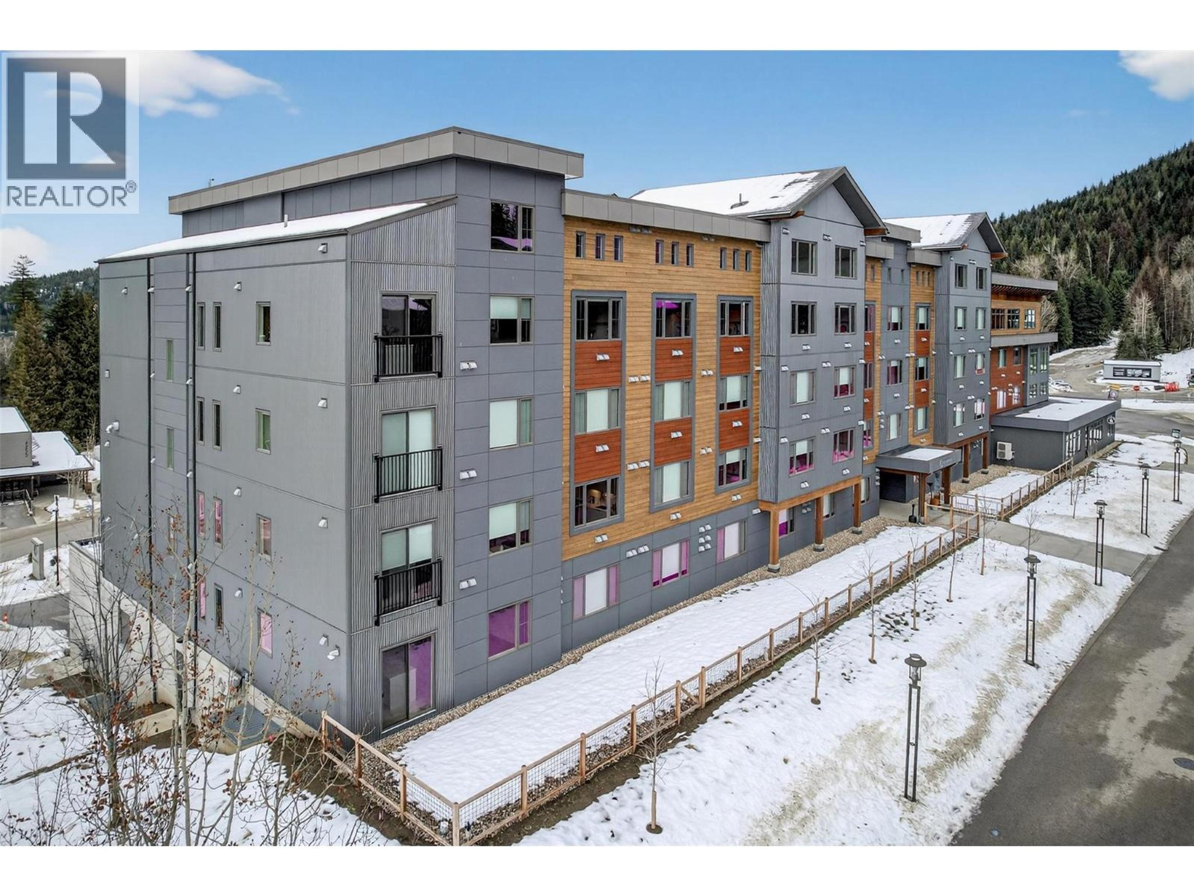 #109 4280 RED MOUNTAIN ROAD - 63