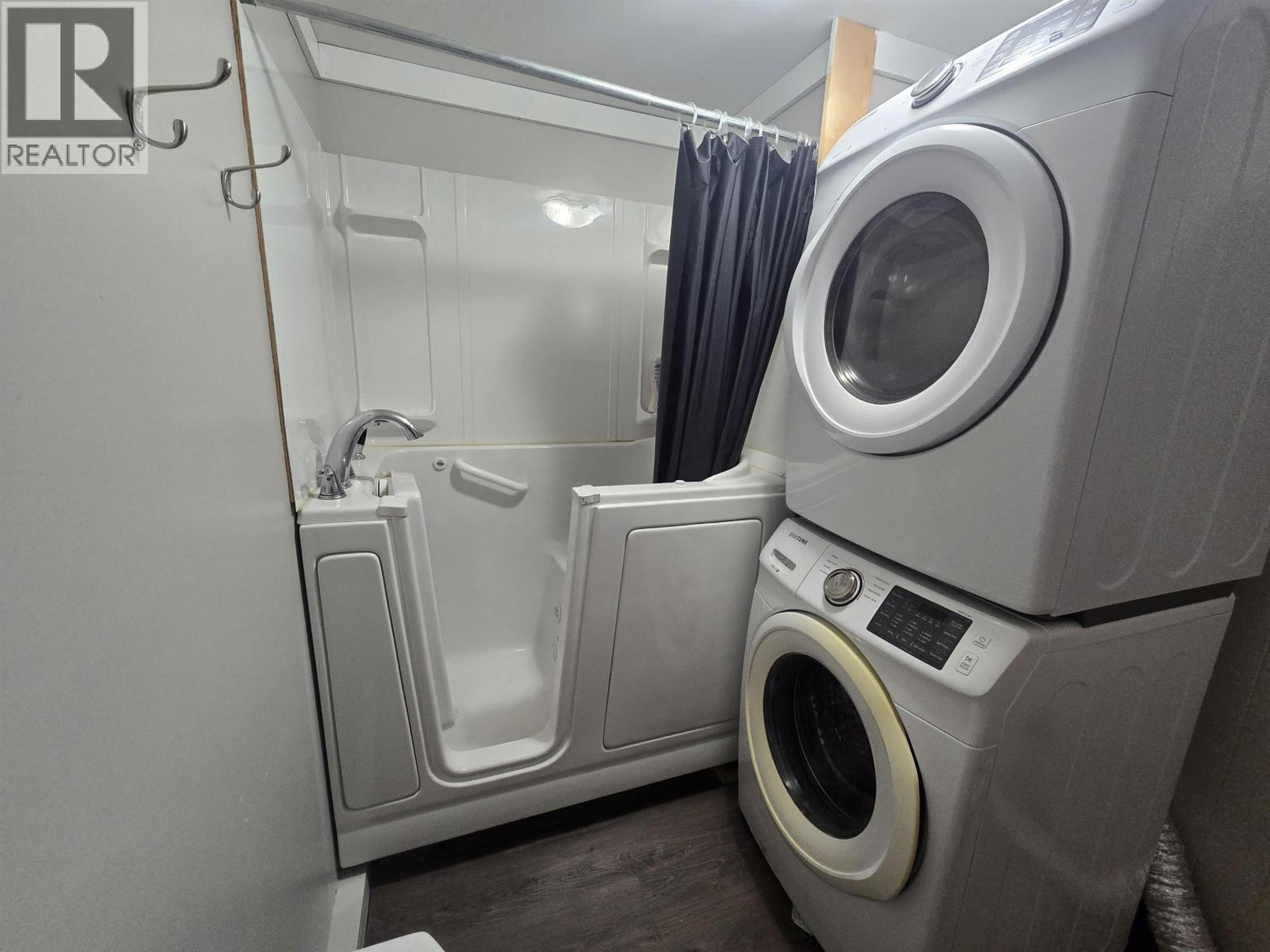 #4 4620 LOWRIE AVENUE - Image 9