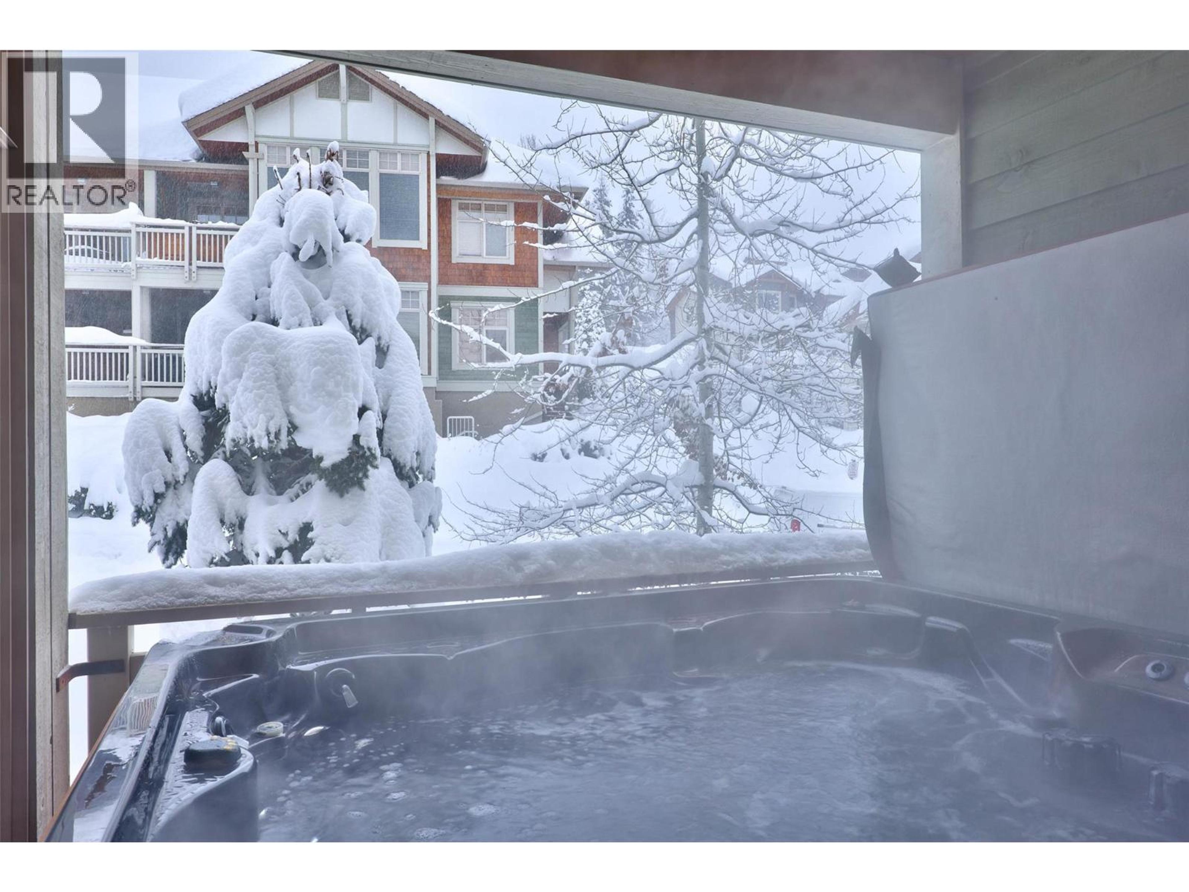 #58 5015 VALLEY DRIVE - 19