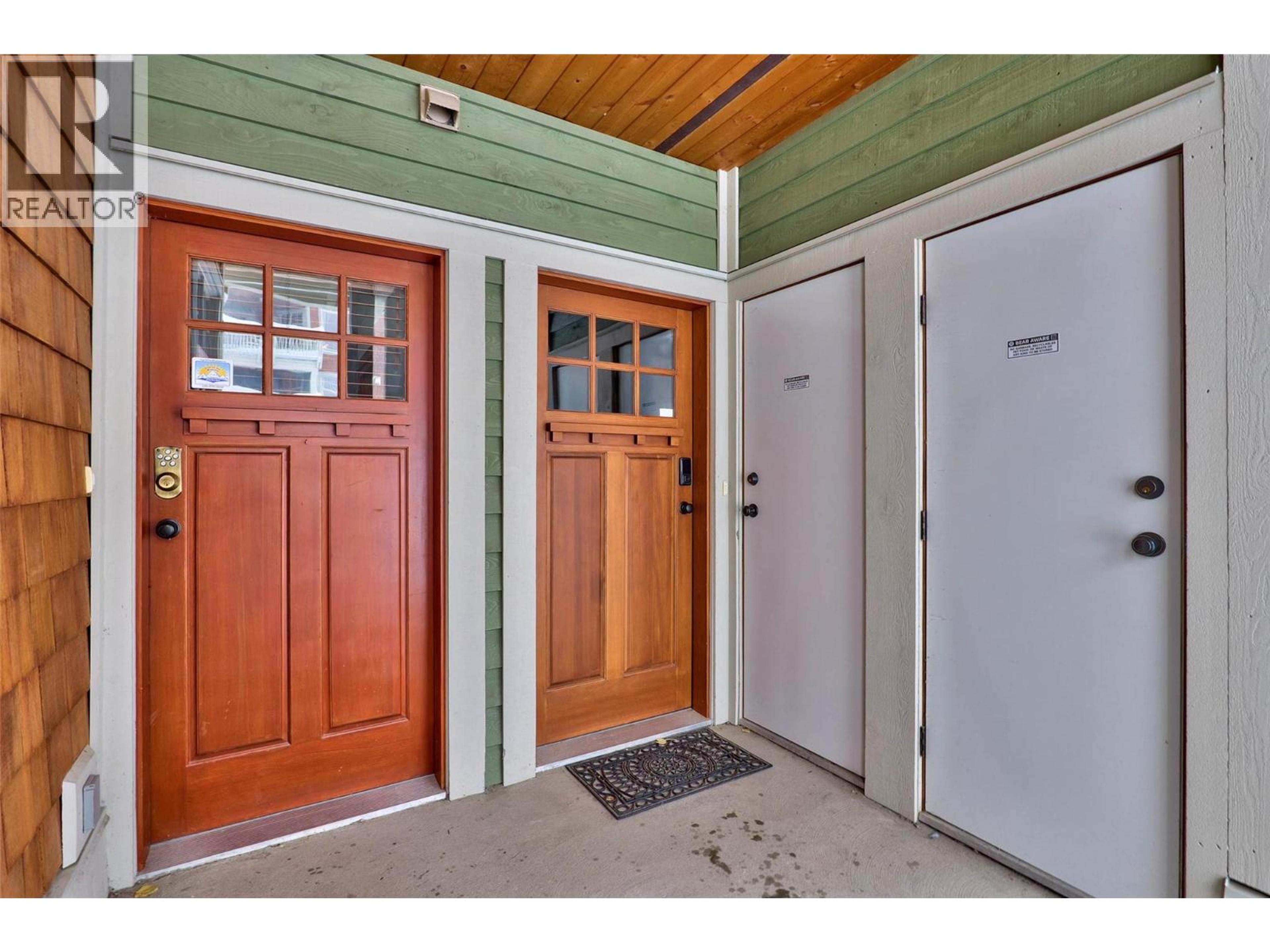 #58 5015 VALLEY DRIVE - 20