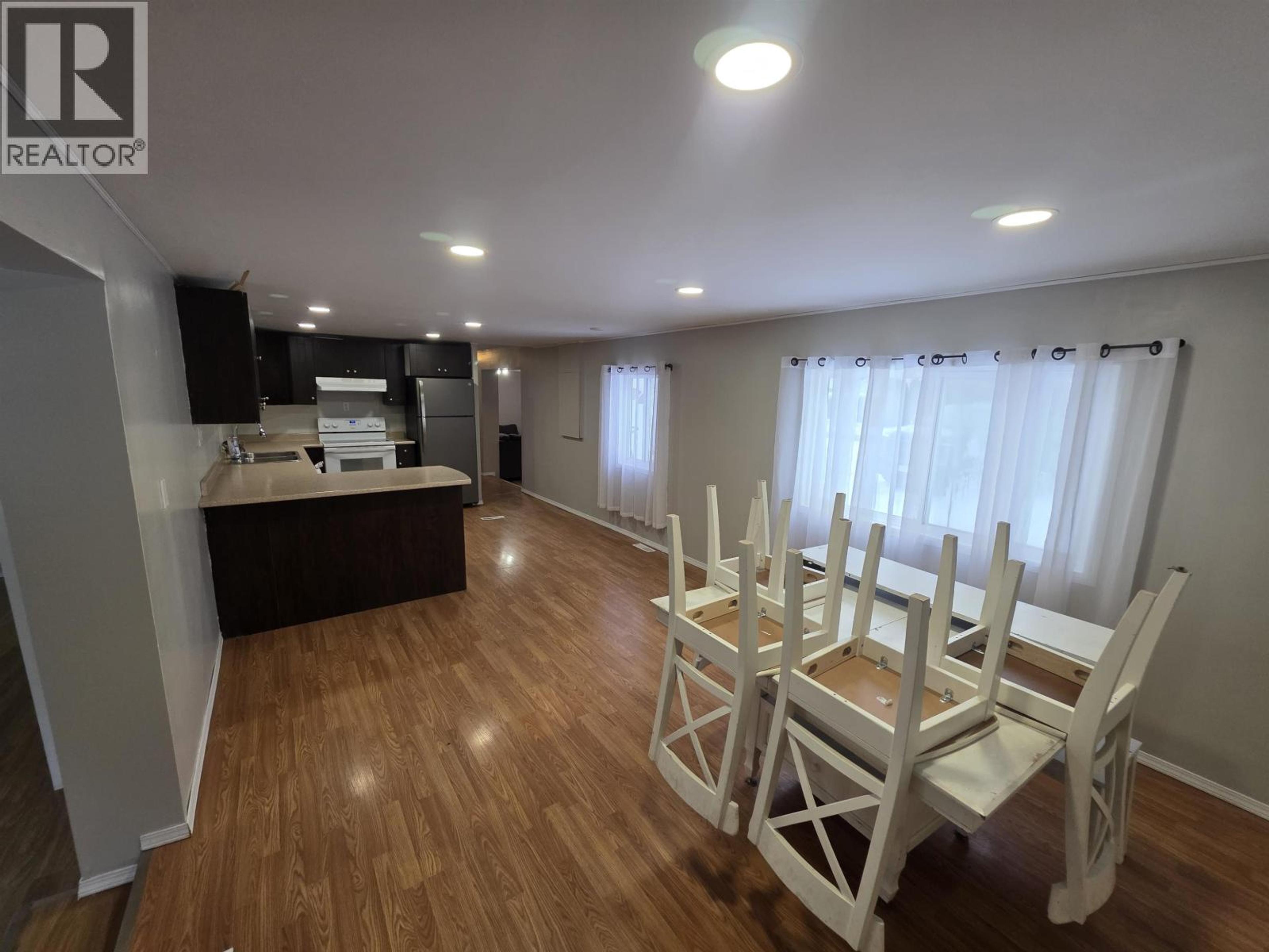 3988 WALKER STREET - Image 4