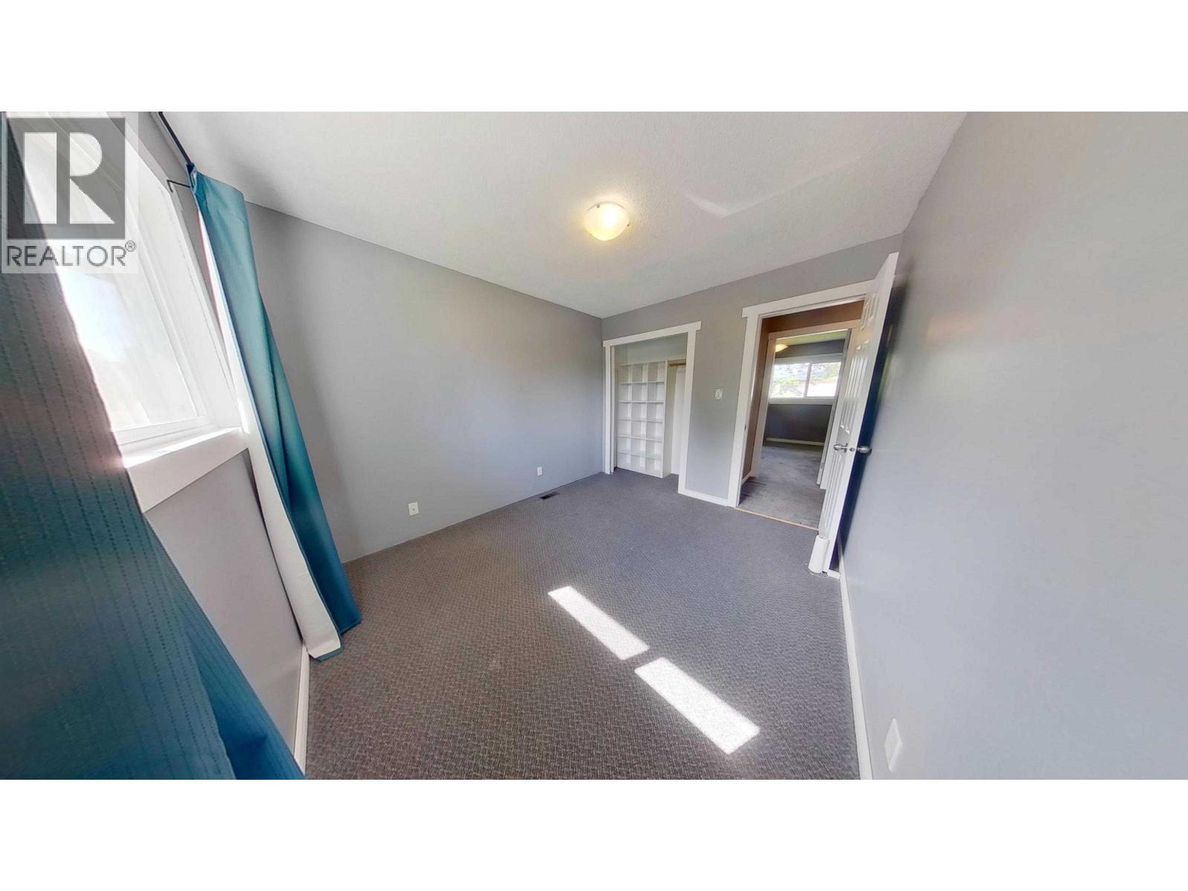 679 JONES STREET - 24