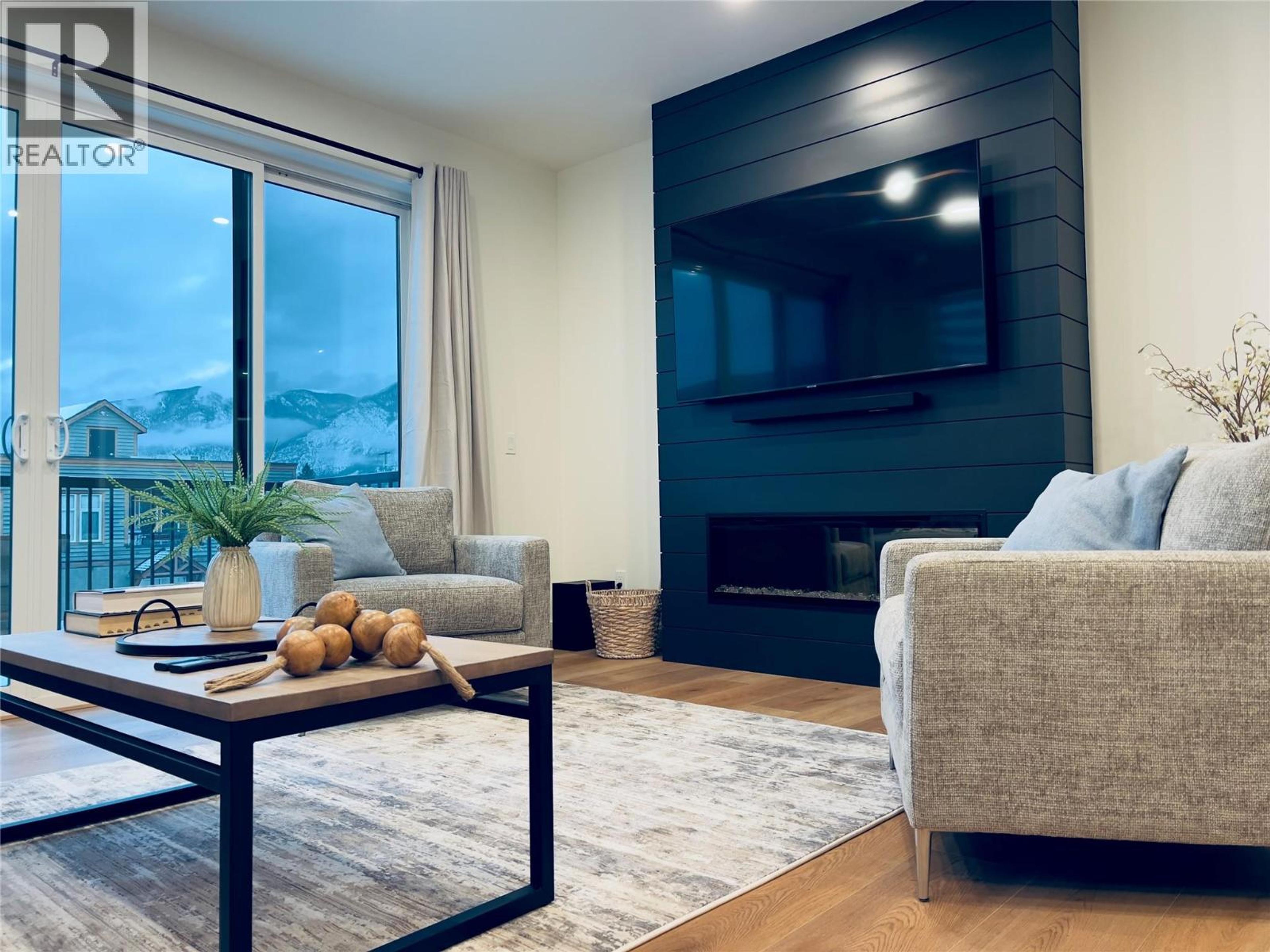 #406 510 14TH STREET - 16