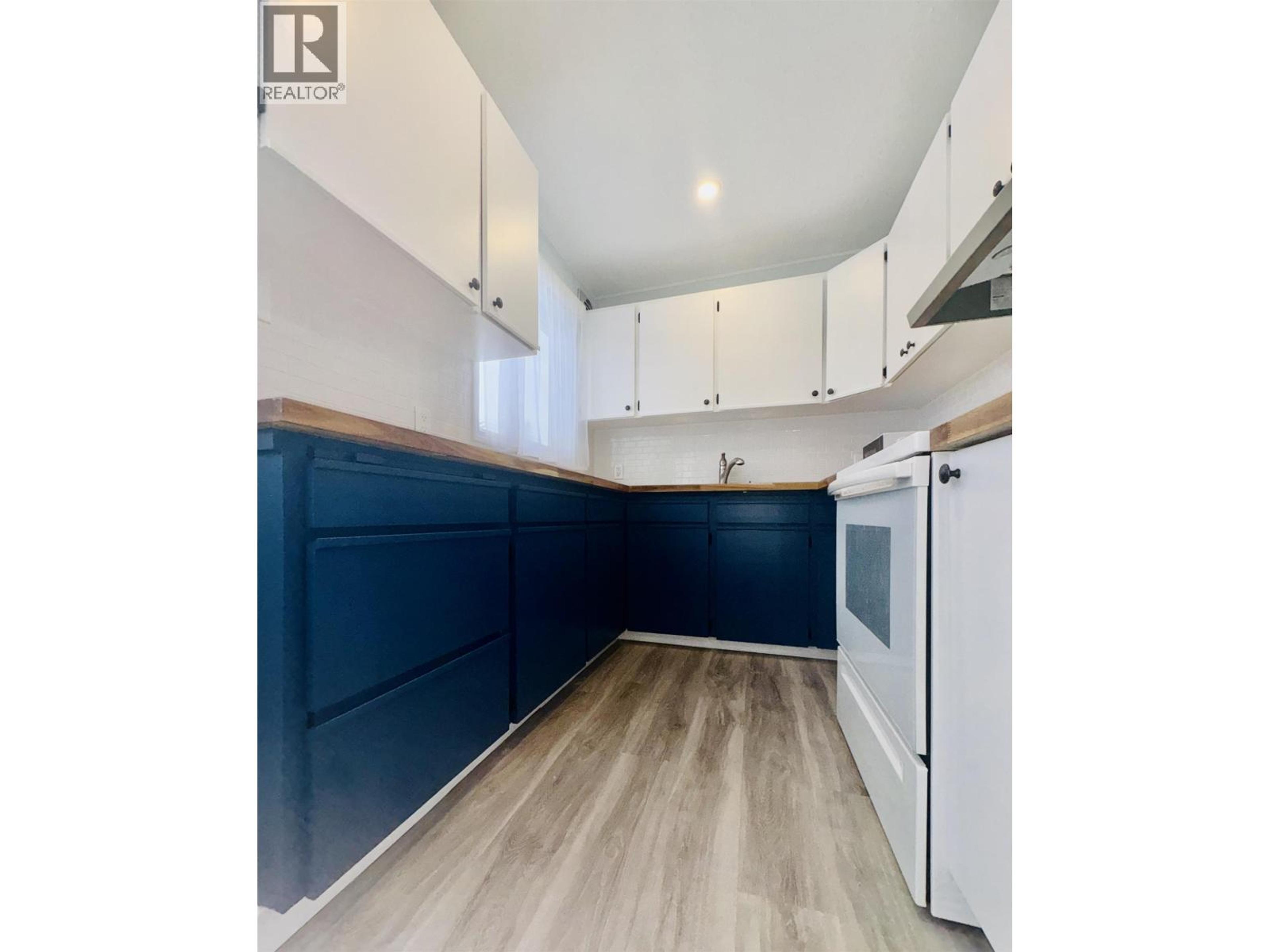 13 WREN STREET - Image 7